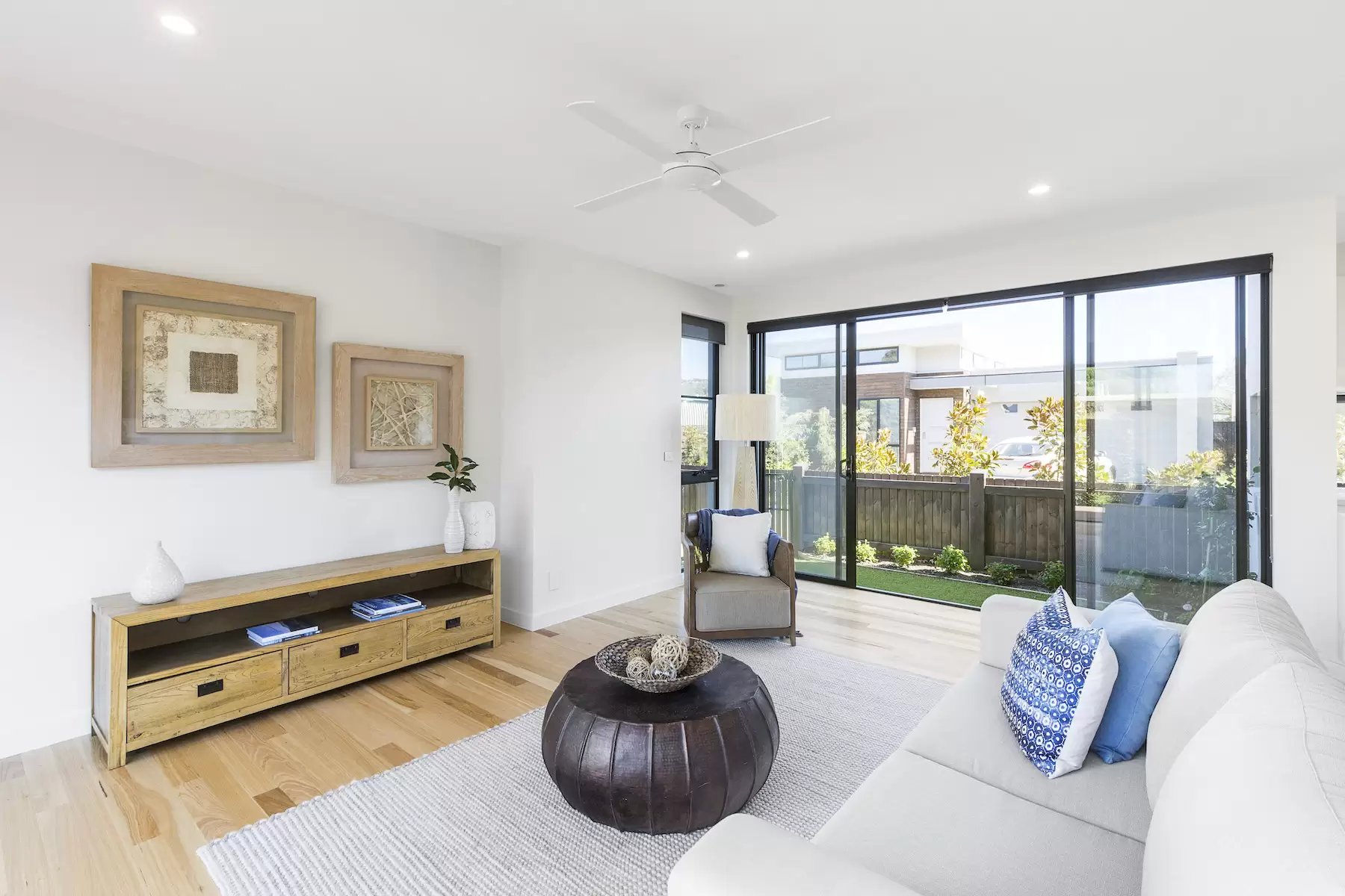 15/2 Nepean  Highway, Dromana Sold by Melbourne Sotheby's International Realty - image 7