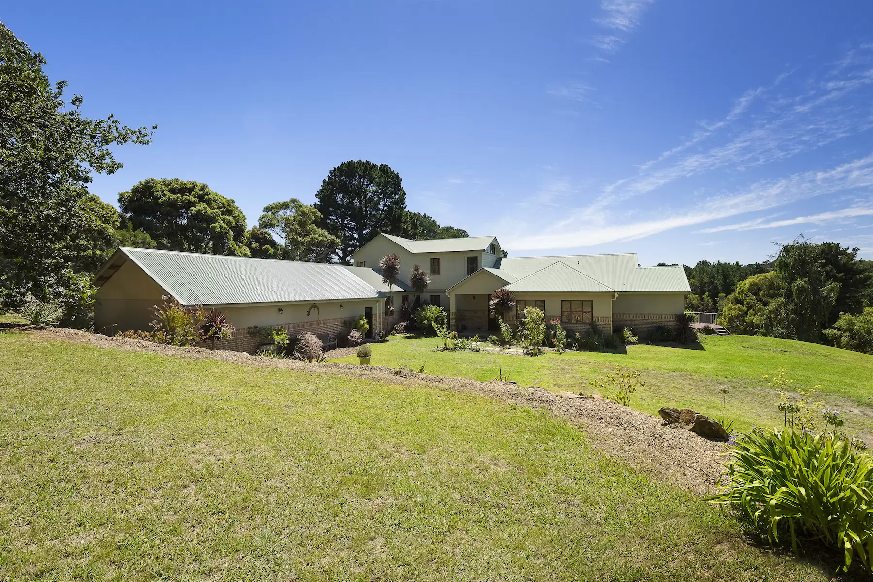 222 Bittern-Dromana Road, Merricks North Sold by Melbourne Sotheby's International Realty - image 2