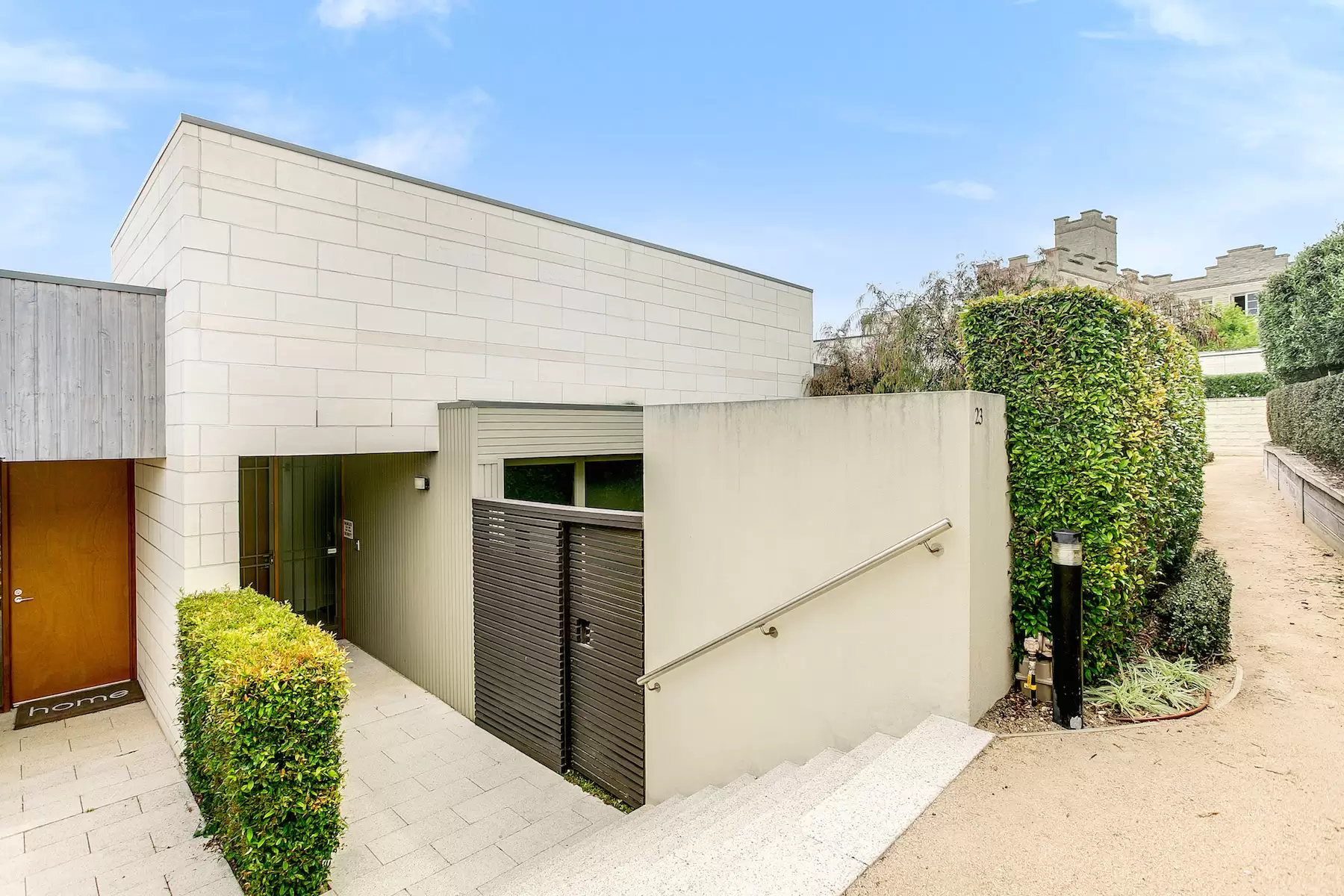 23 Armytage Drive, Portsea Sold by Melbourne Sotheby's International Realty - image 2