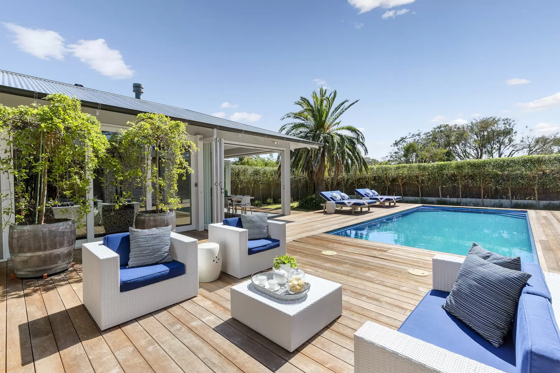 3157 Point Nepean Road, Sorrento Sold by Melbourne Sotheby's International Realty - image 2