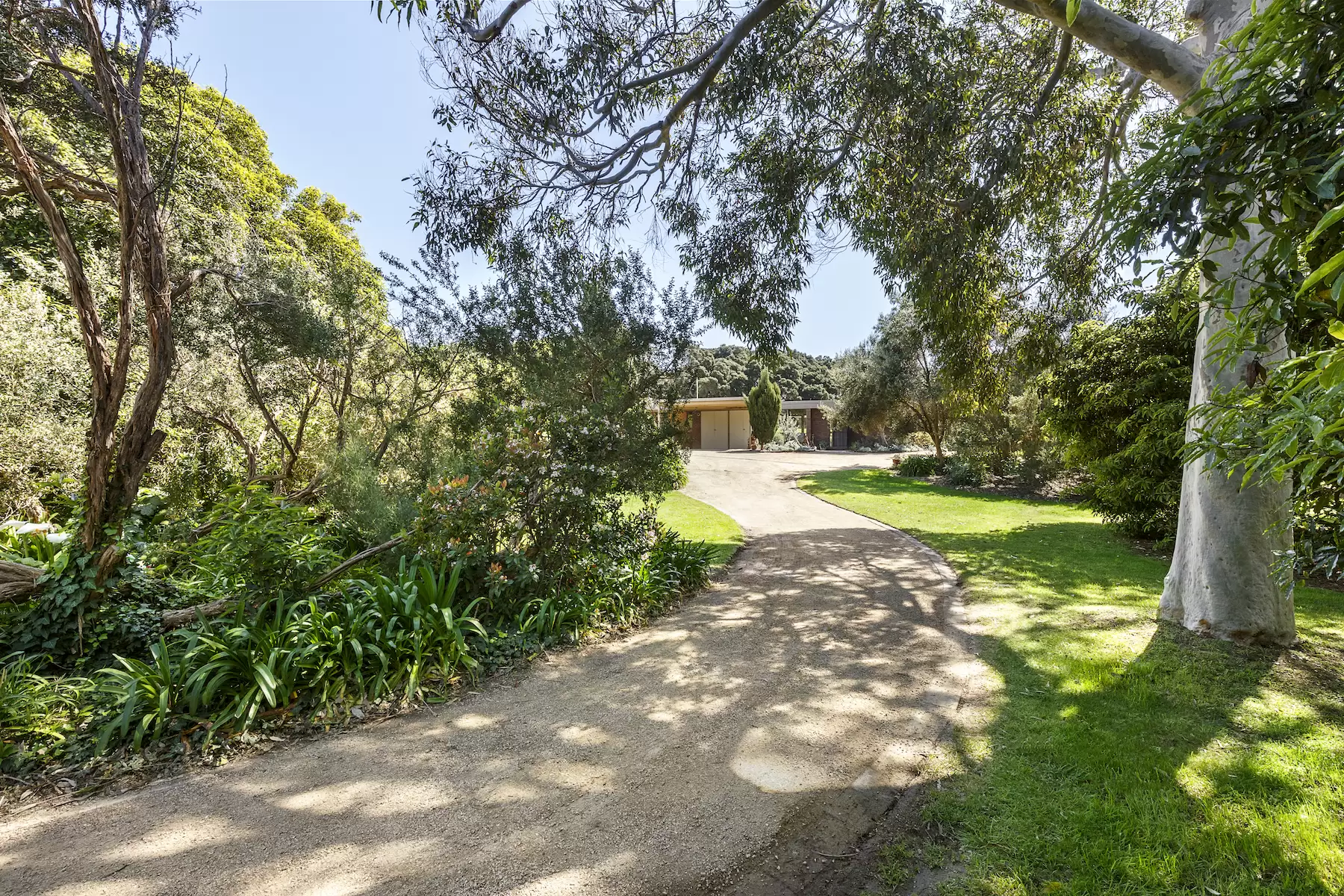 10 Cypress Court, Portsea Sold by Melbourne Sotheby's International Realty - image 1