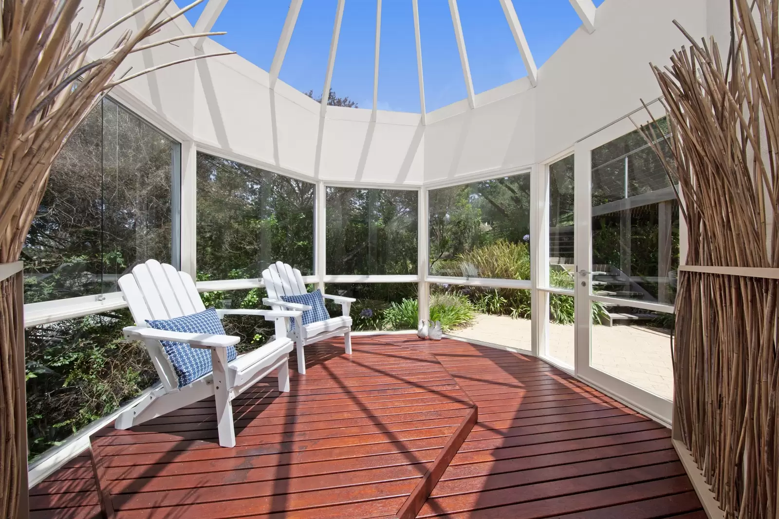 18 Hemston Avenue, Portsea Sold by Melbourne Sotheby's International Realty - image 6