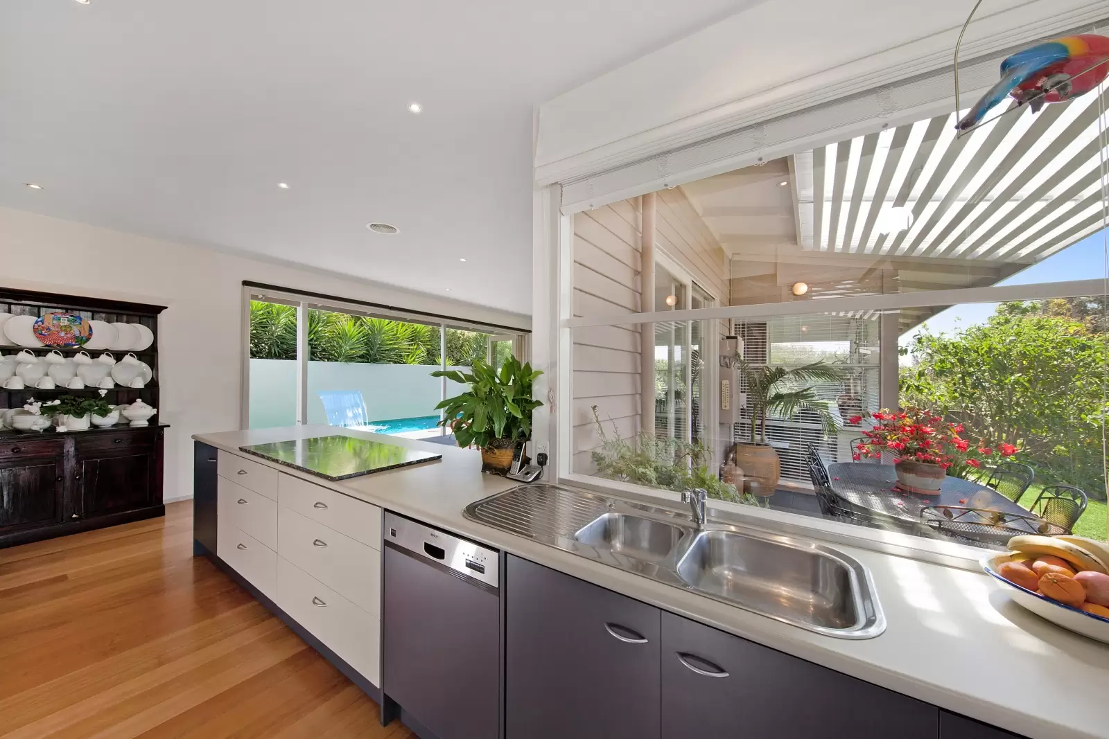 1 Limeburners Way, Portsea Sold by Melbourne Sotheby's International Realty - image 3