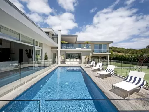 7 Pembroke Road, Portsea Sold by Melbourne Sotheby's International Realty