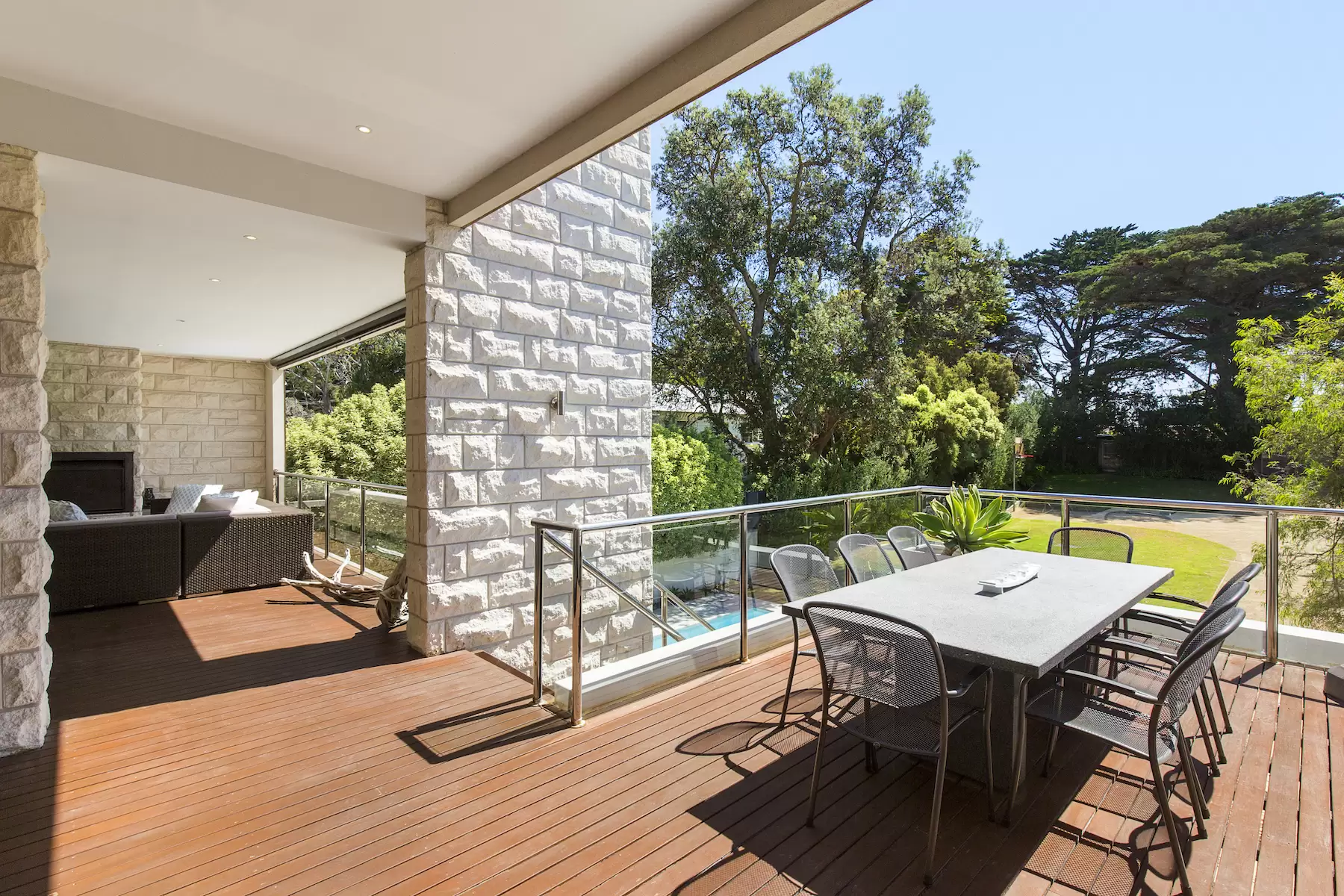 3799 Point Nepean Road, Portsea Sold by Melbourne Sotheby's International Realty - image 6