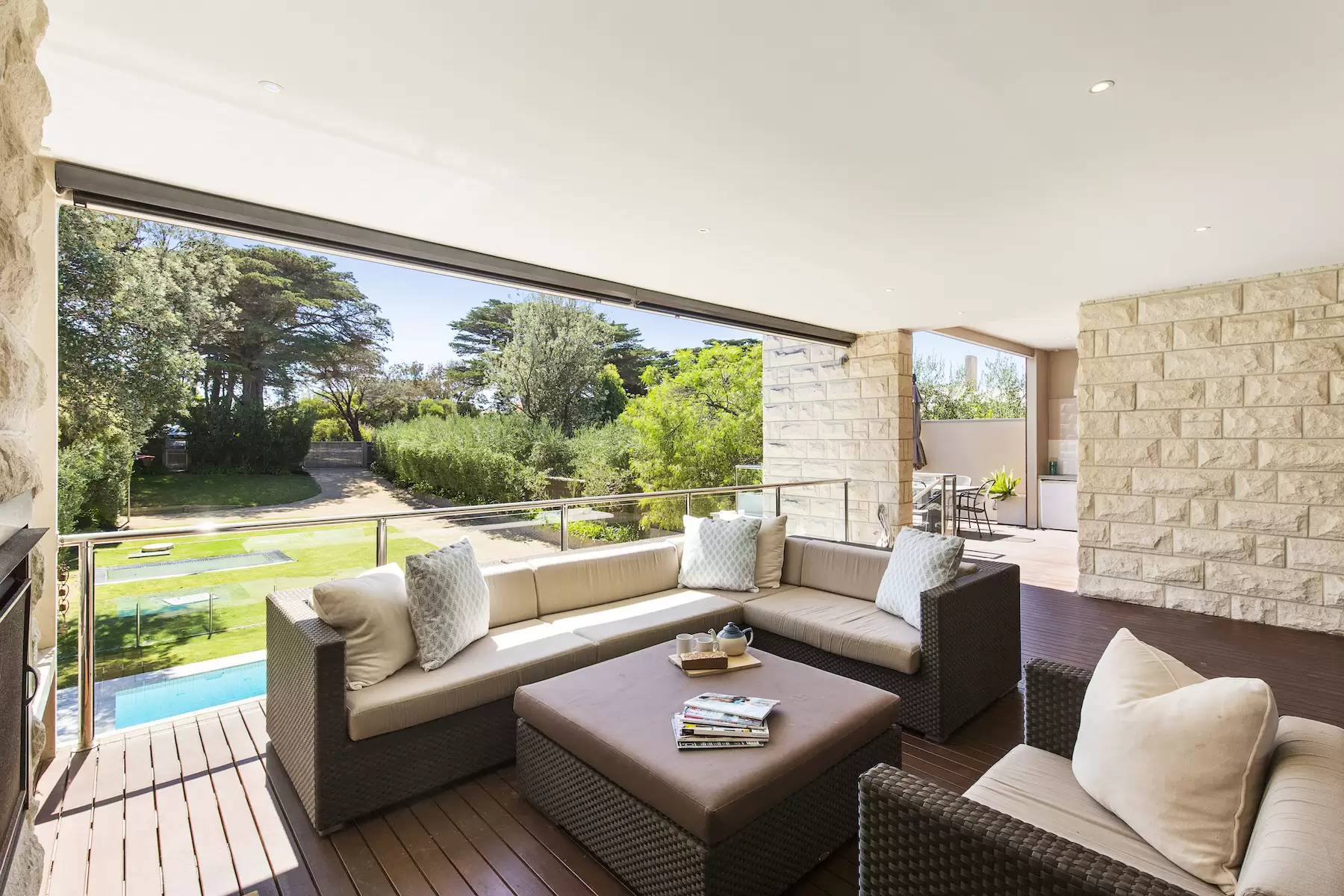 3799 Point Nepean Road, Portsea Sold by Melbourne Sotheby's International Realty - image 3