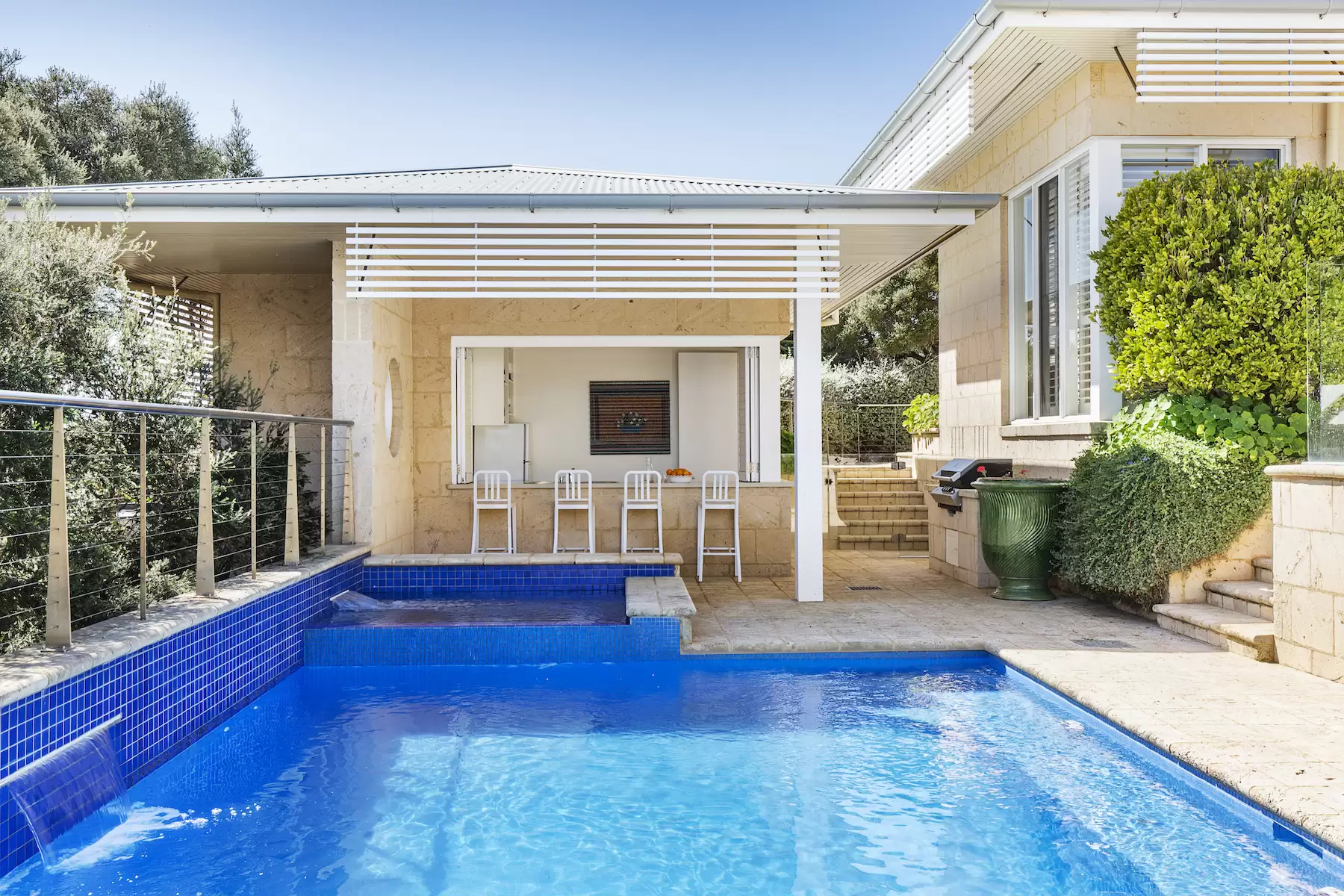 59 Wattle Grove, Portsea Sold by Melbourne Sotheby's International Realty - image 4