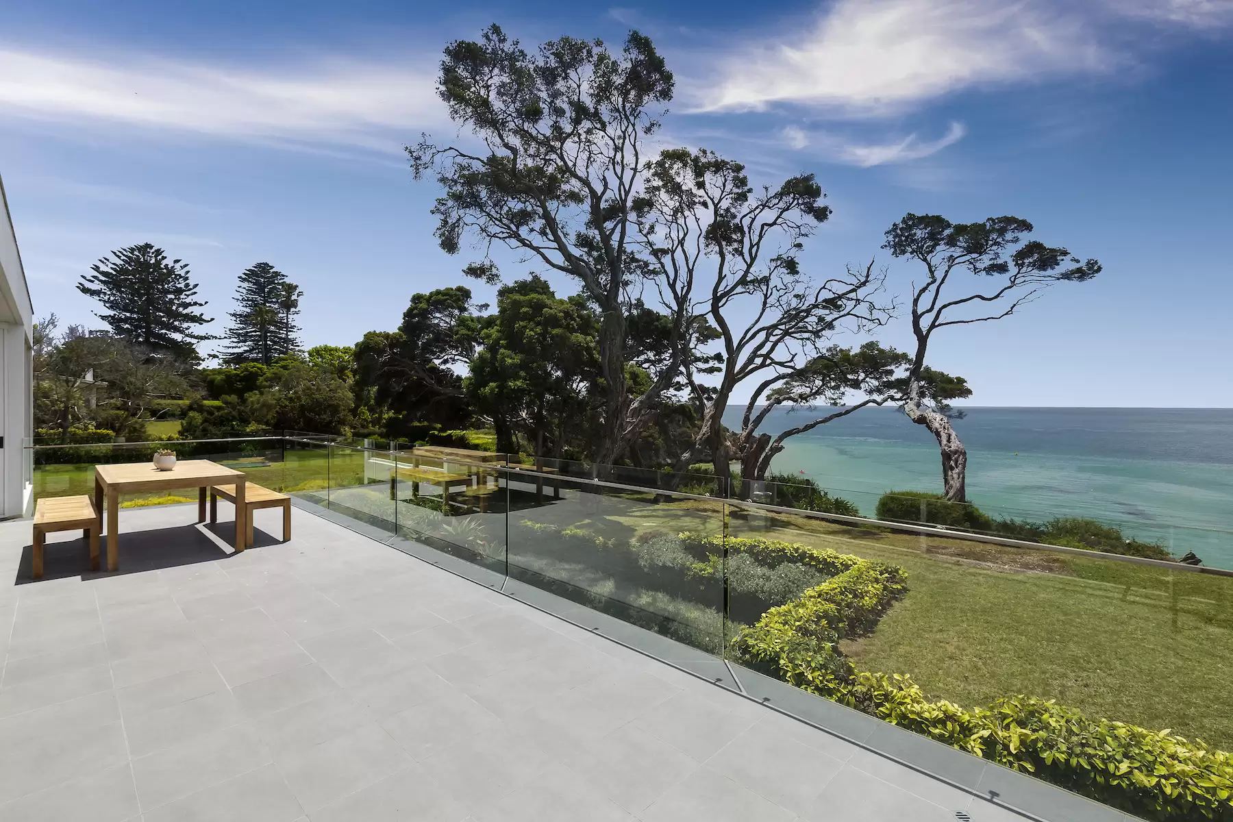 8 Weeroona Avenue, Portsea Sold by Melbourne Sotheby's International Realty - image 5