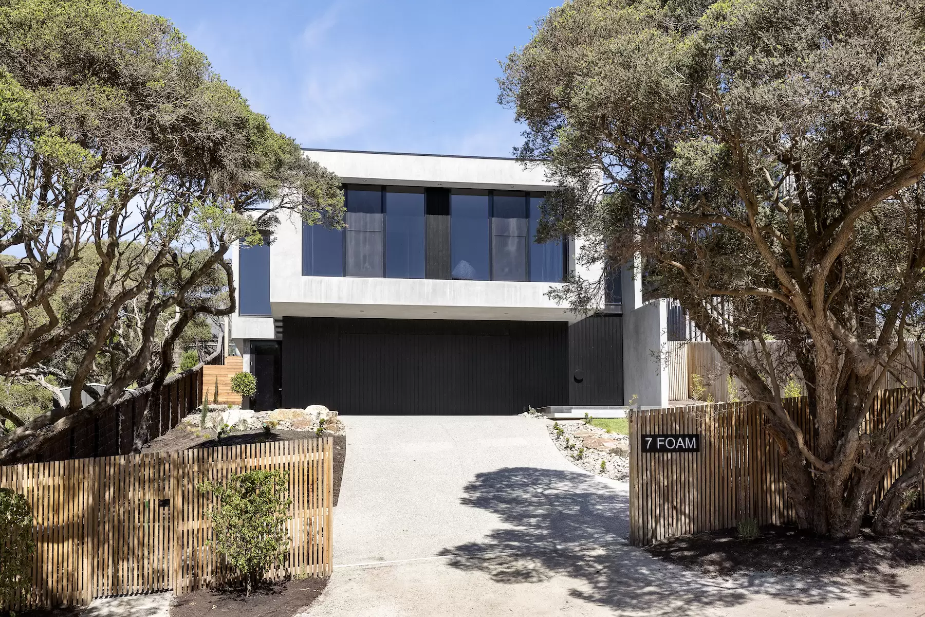 7 Foam Avenue, Blairgowrie Sold by Melbourne Sotheby's International Realty - image 1