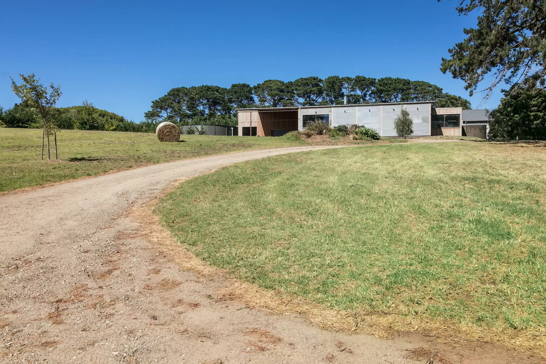 116 Donaldsons Road, Red Hill Sold by Melbourne Sotheby's International Realty - image 12