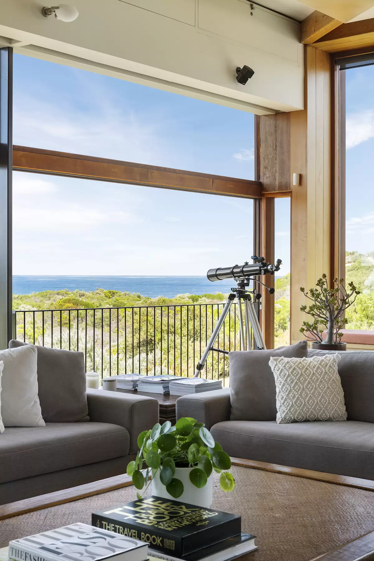 16 Paringa Road, Portsea Sold by Melbourne Sotheby's International Realty - image 8