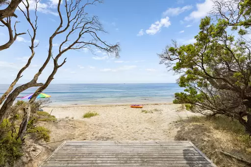 Boatshed 122/Tyrone Foreshore Off Point Nepean Road, Rye Sold by Melbourne Sotheby's International Realty