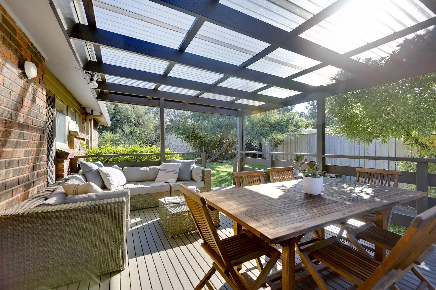 18 Bowen Road, Sorrento Sold by Melbourne Sotheby's International Realty - image 2