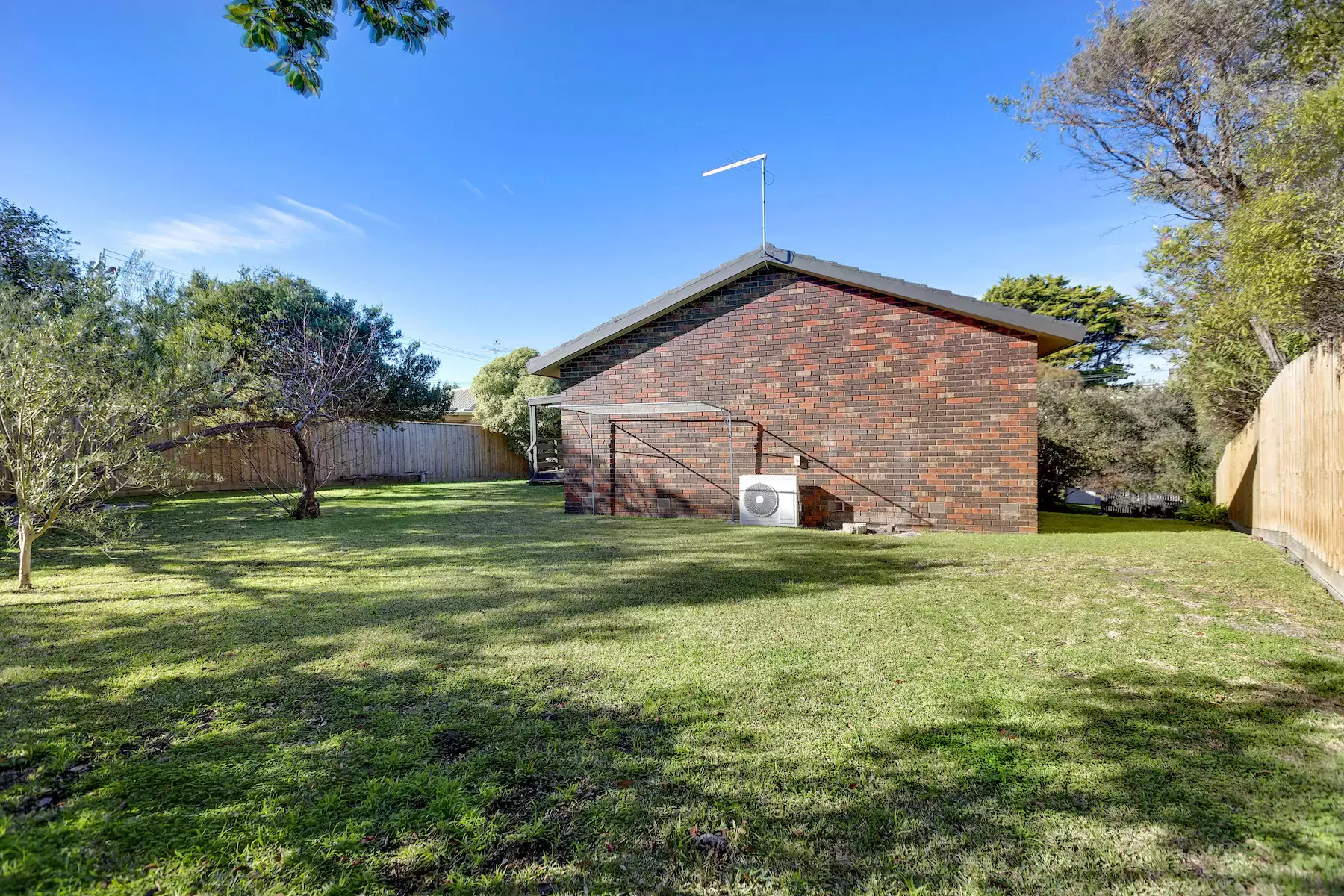 18 Bowen Road, Sorrento Sold by Melbourne Sotheby's International Realty - image 6