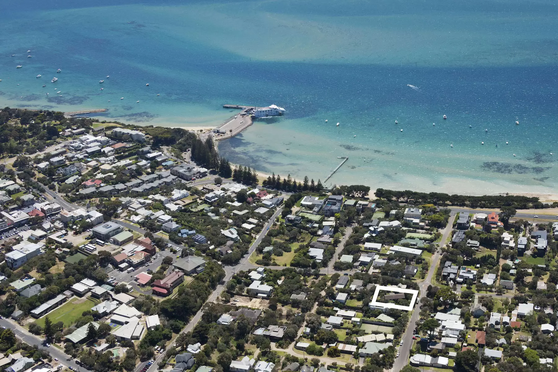 18 Bowen Road, Sorrento Sold by Melbourne Sotheby's International Realty - image 1