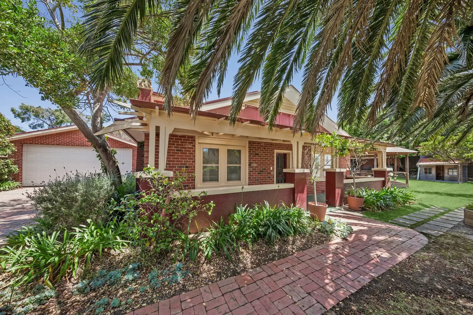 3 - 5 Cecil Street, Sorrento Sold by Melbourne Sotheby's International Realty - image 3