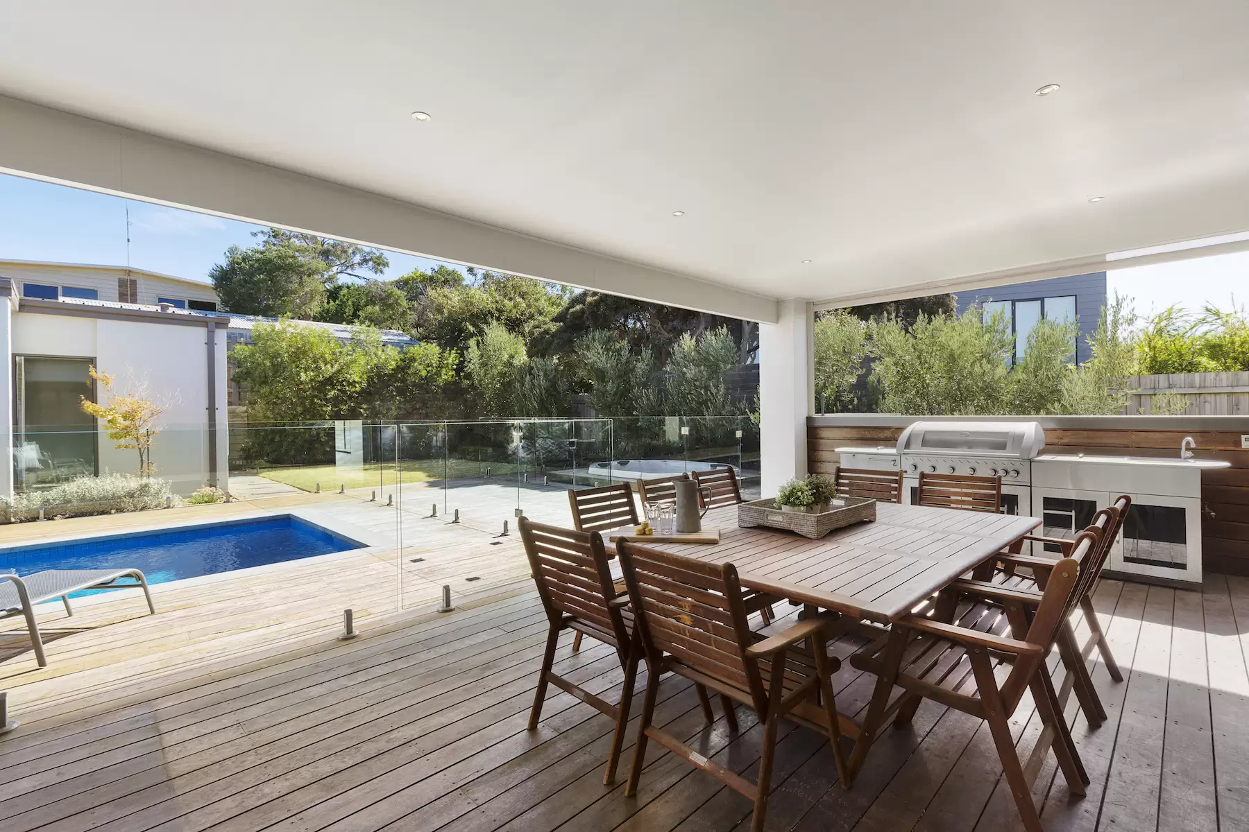 2 Capri Grove, Sorrento Sold by Melbourne Sotheby's International Realty - image 5