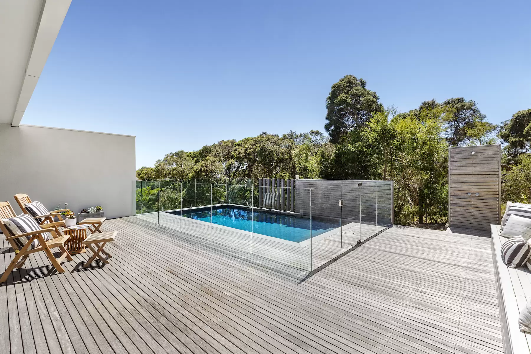 51 Collins Parade, Sorrento Sold by Melbourne Sotheby's International Realty - image 2