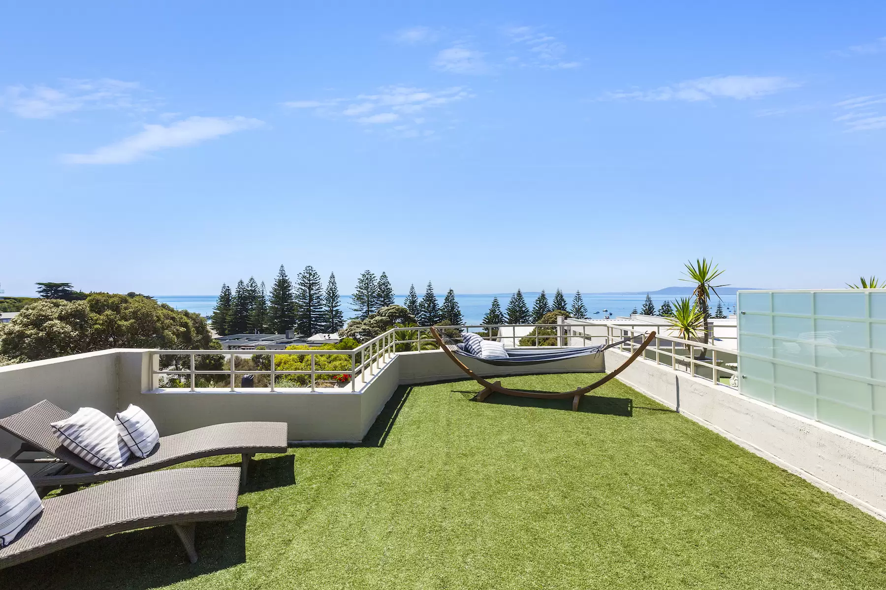 3/16 Constitution Hill Road, Sorrento Sold by Melbourne Sotheby's International Realty - image 2