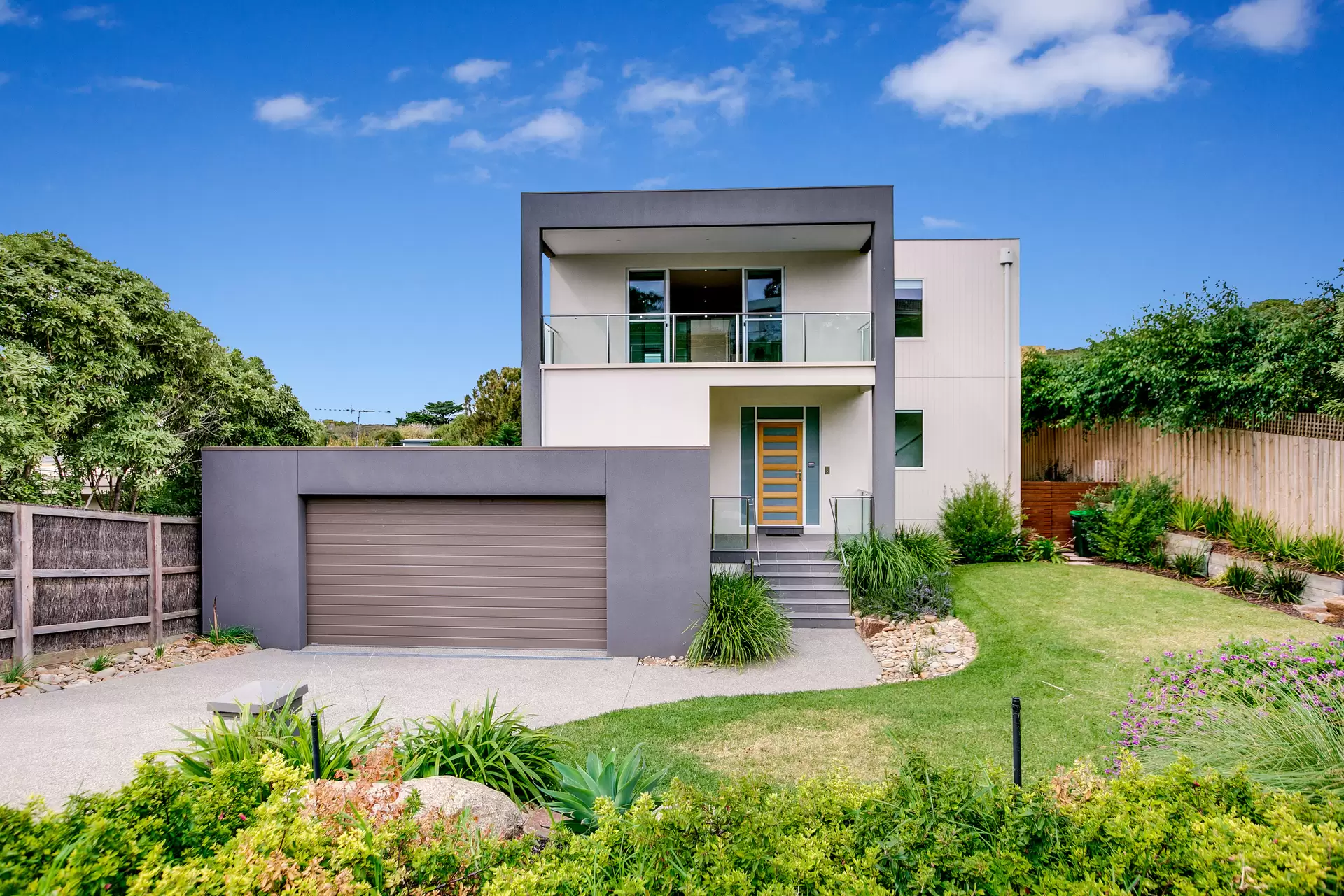 41 Lister Avenue, Sorrento Sold by Melbourne Sotheby's International Realty - image 1