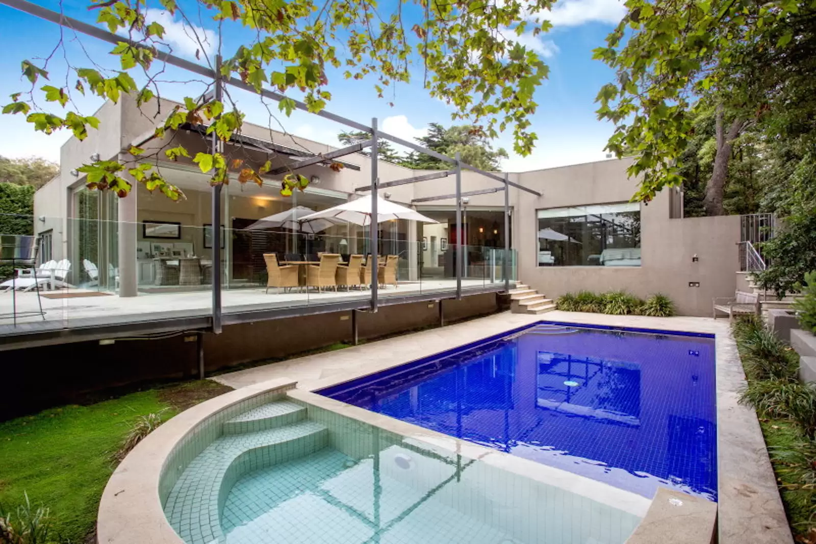 3518 Point Nepean Road, Sorrento Sold by Melbourne Sotheby's International Realty - image 3