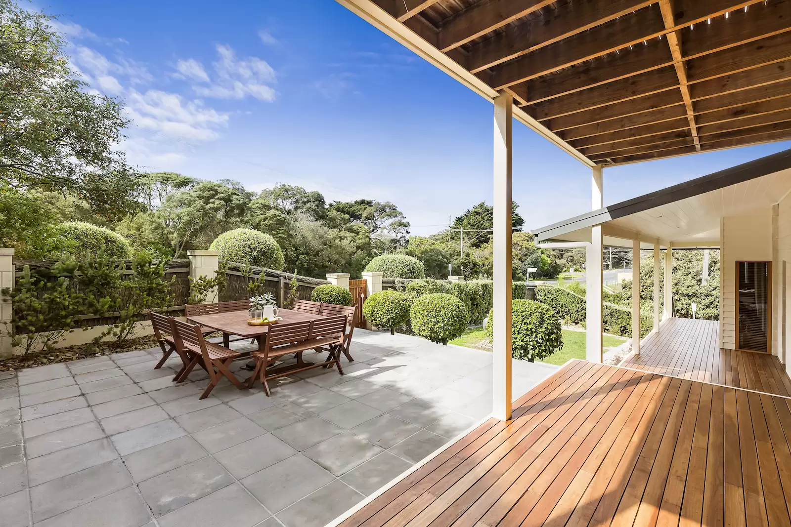 3185 Point Nepean Road, Sorrento Sold by Melbourne Sotheby's International Realty - image 4