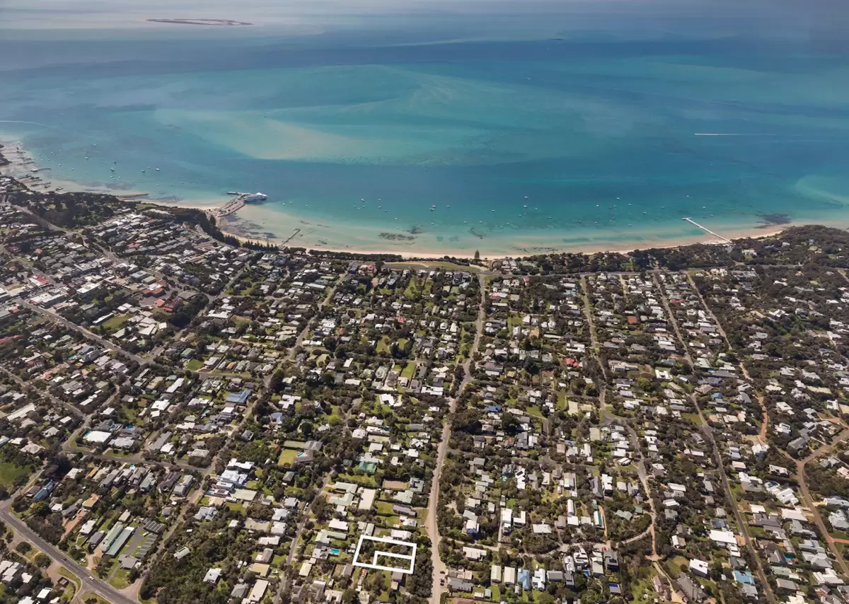 64 St Pauls Road, Sorrento Sold by Melbourne Sotheby's International Realty - image 3