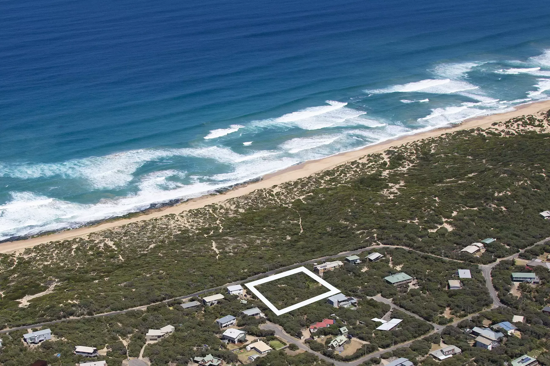 129-133 Ocean Drive, St Andrews Beach Sold by Melbourne Sotheby's International Realty - image 1