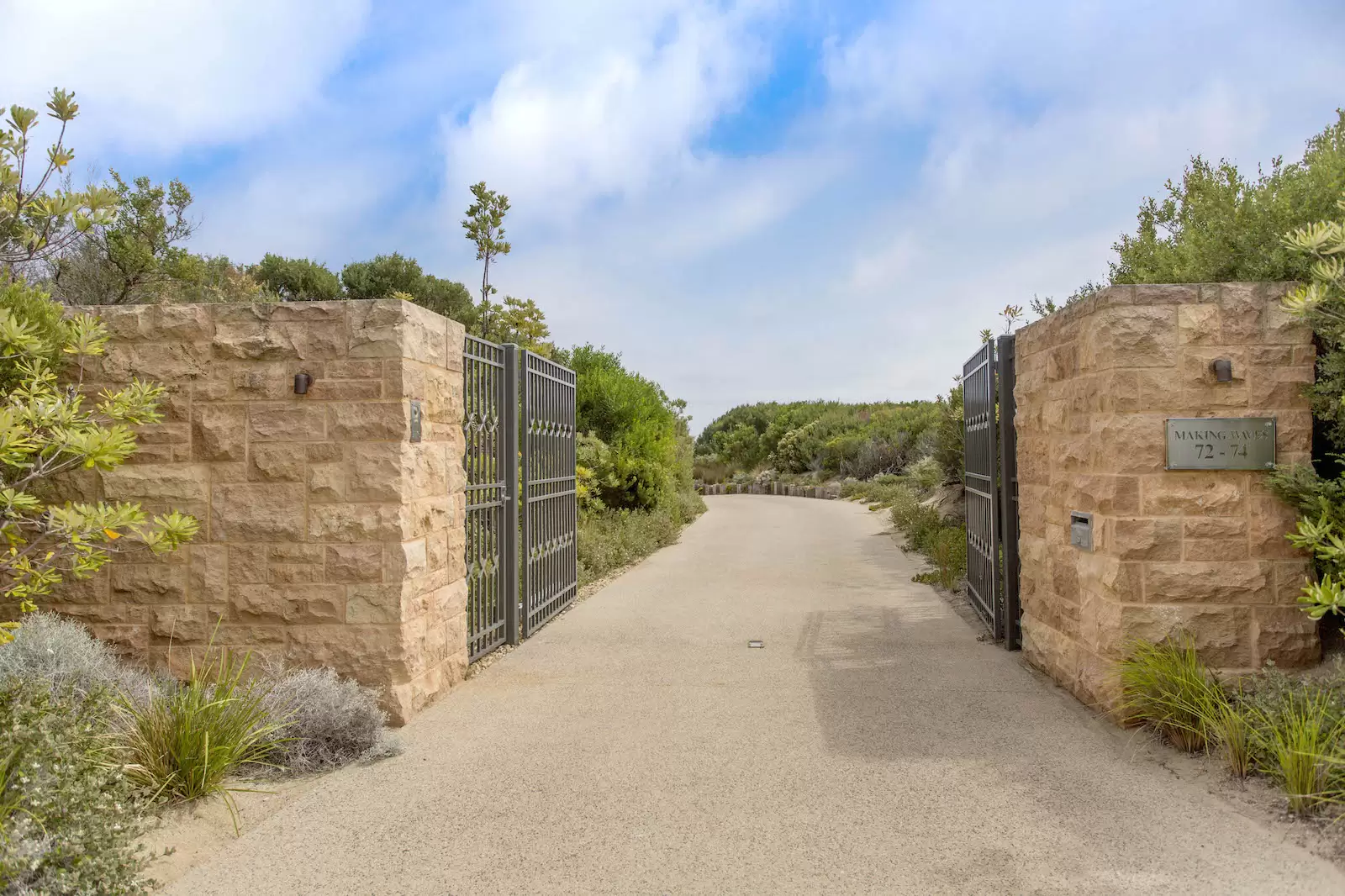 St Andrews Beach Sold by Melbourne Sotheby's International Realty - image 16