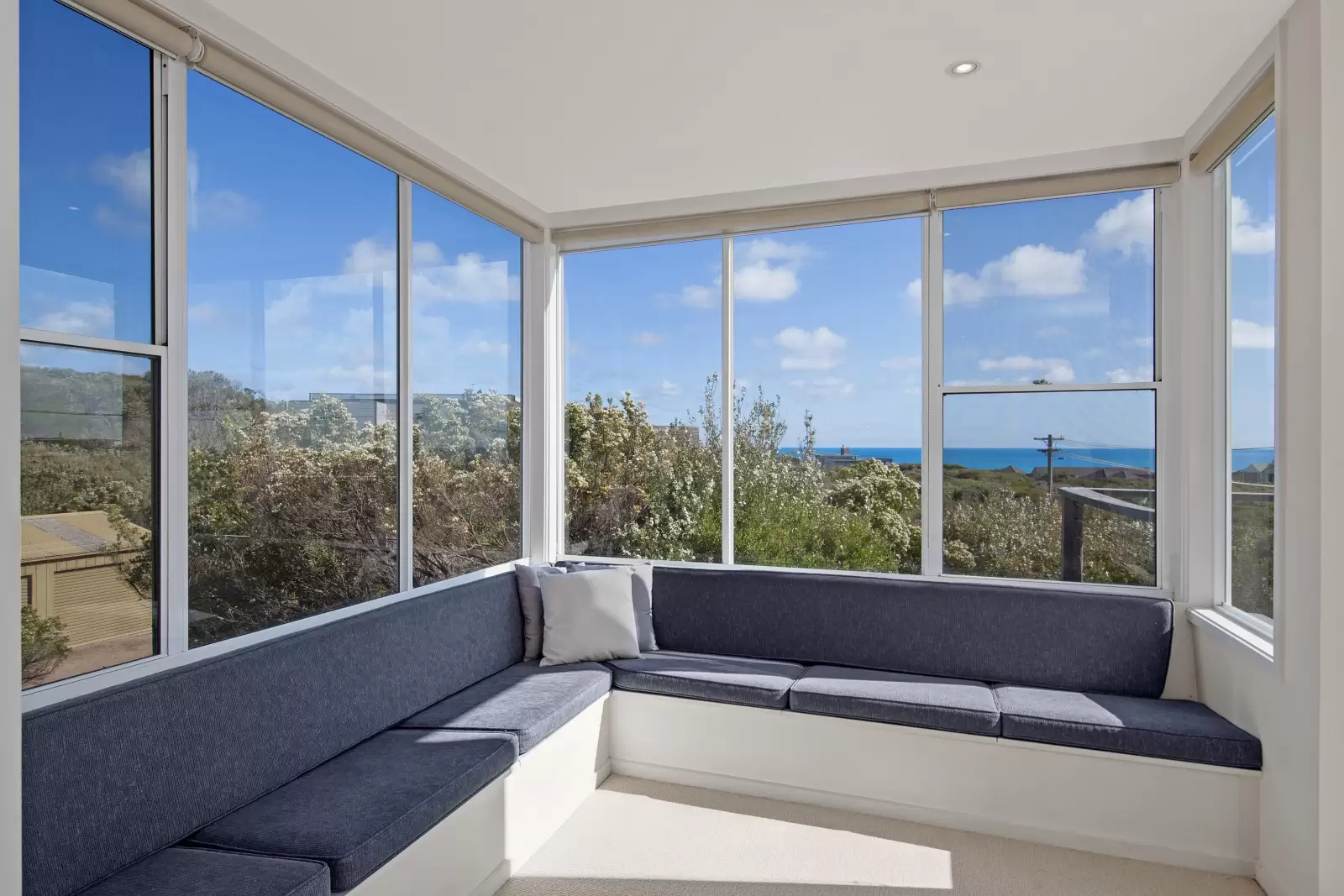 38 - 40 Paradise Drive, St Andrews Beach Sold by Melbourne Sotheby's International Realty - image 11