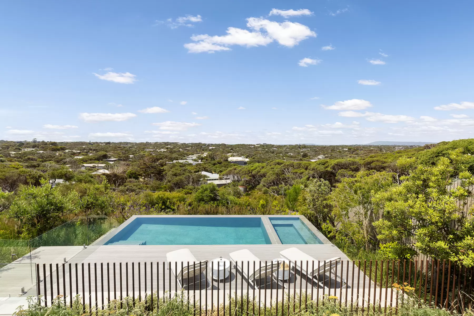 16 Ritchie Avenue, Blairgowrie Sold by Melbourne Sotheby's International Realty - image 9