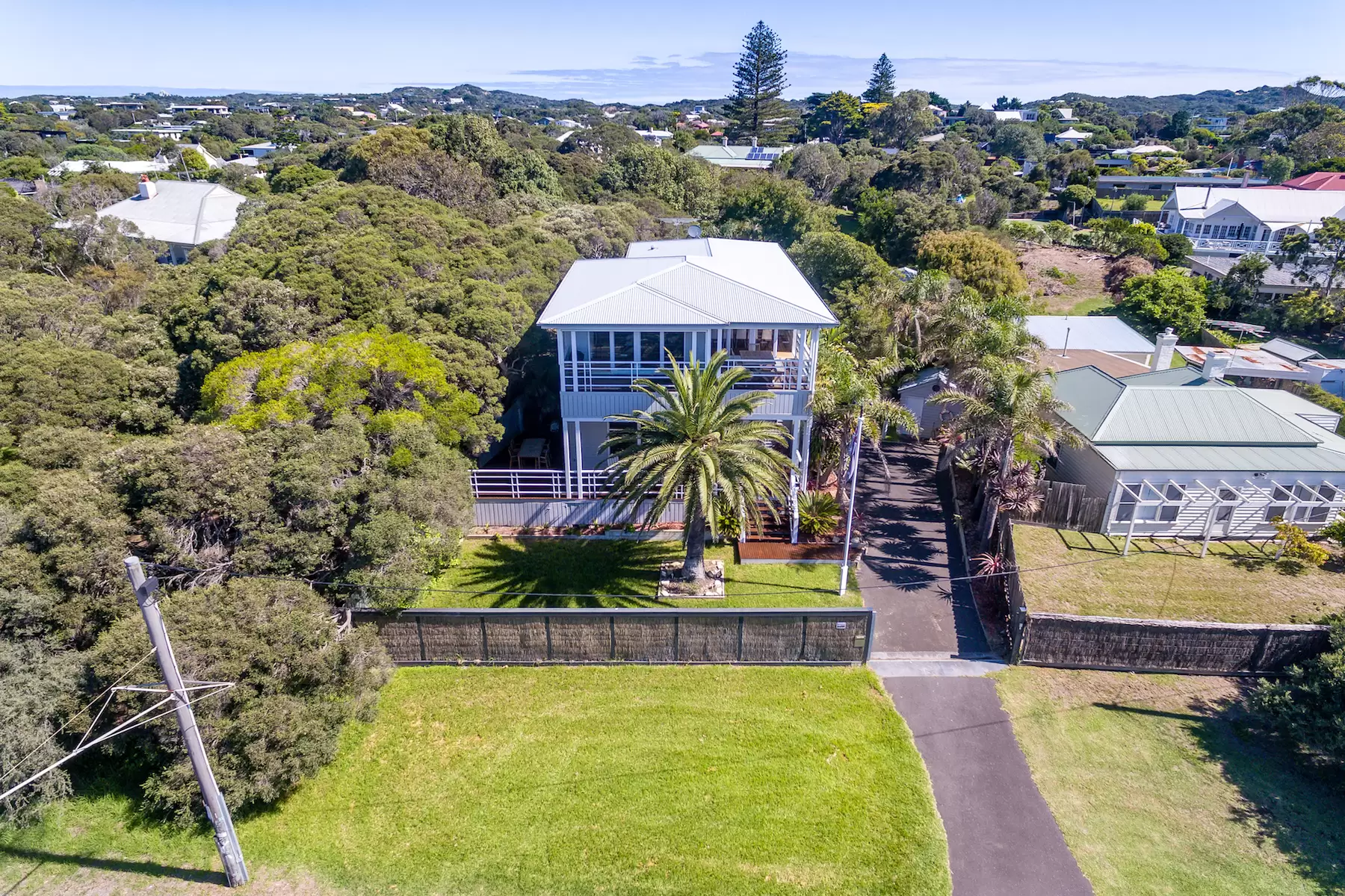 3209 Point Nepean Road, Sorrento Sold by Melbourne Sotheby's International Realty - image 6