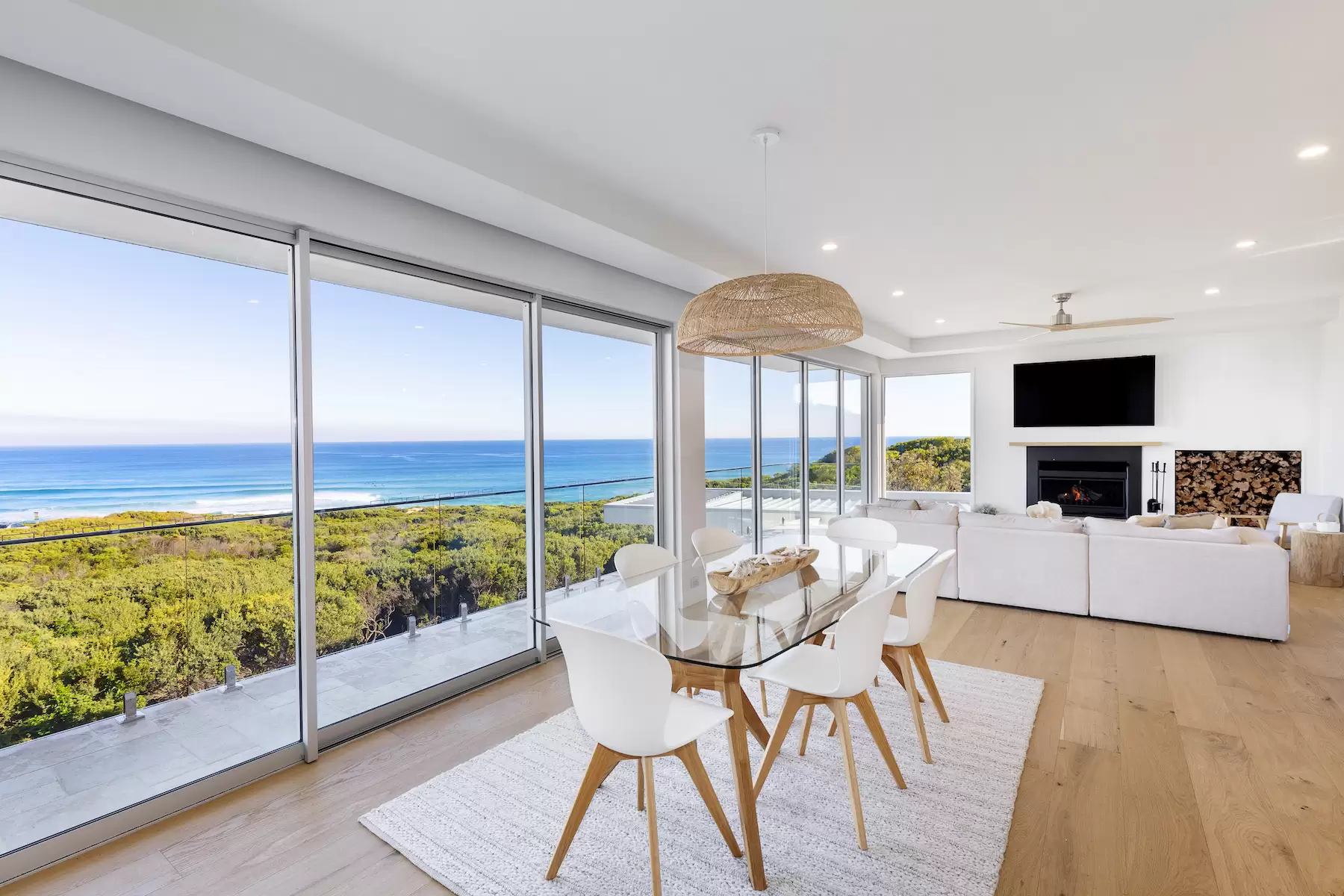 86 Paradise Drive, St Andrews Beach Sold by Melbourne Sotheby's International Realty - image 2