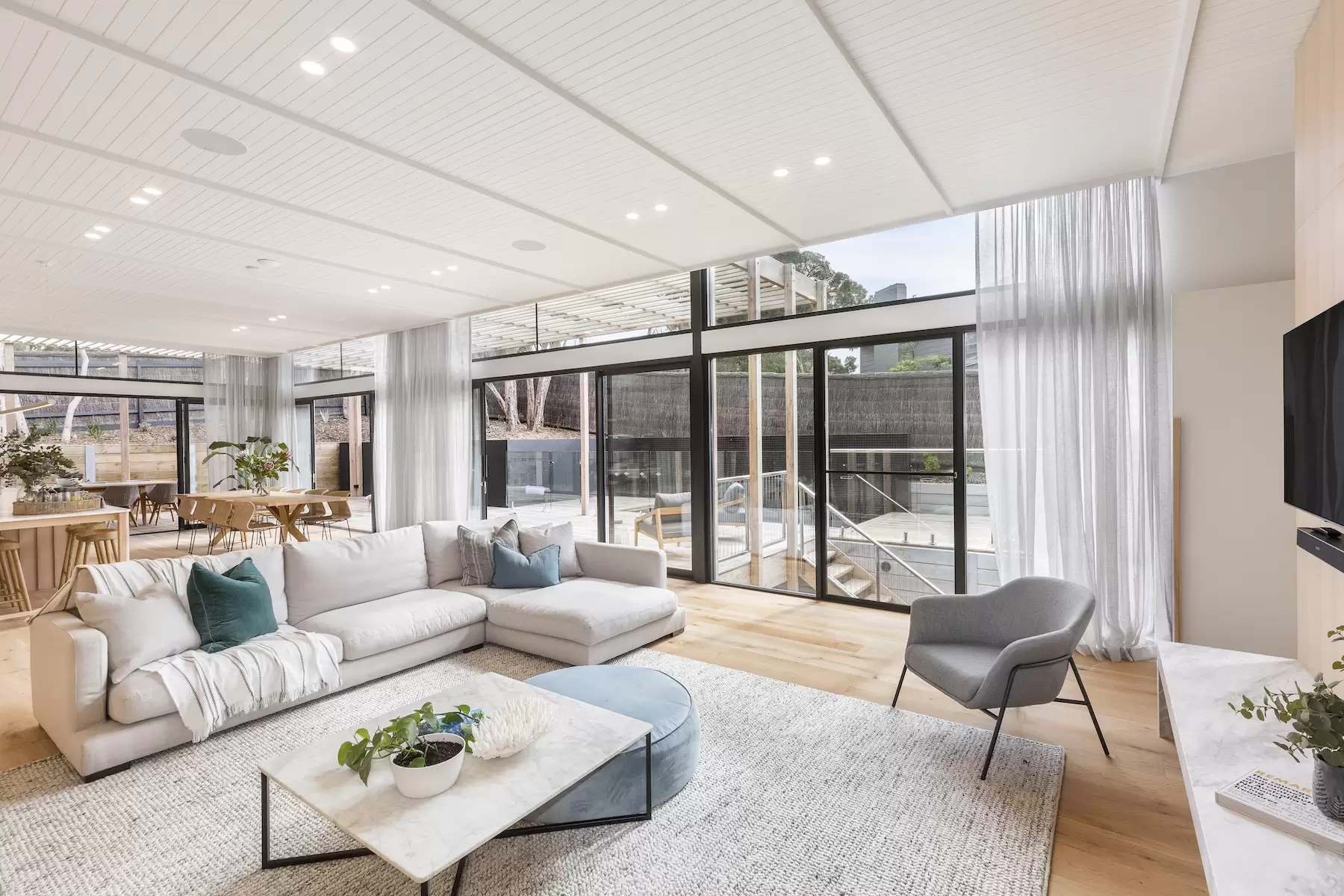 10 Calcutta Street, Sorrento Sold by Melbourne Sotheby's International Realty - image 9