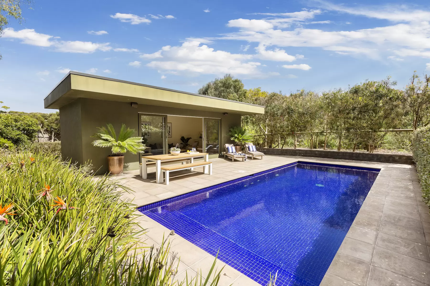 37 Russell Crescent, Sorrento Sold by Melbourne Sotheby's International Realty - image 11