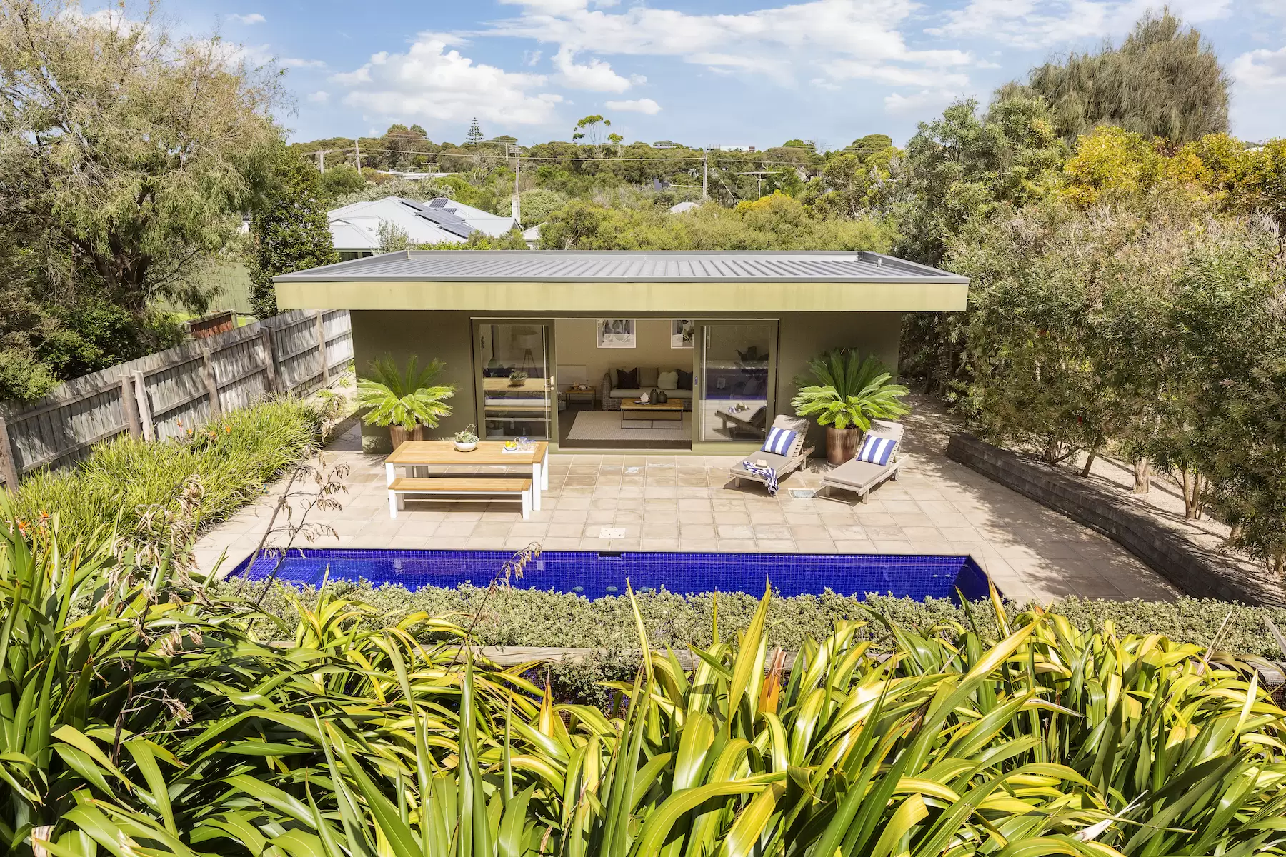 37 Russell Crescent, Sorrento Sold by Melbourne Sotheby's International Realty - image 12