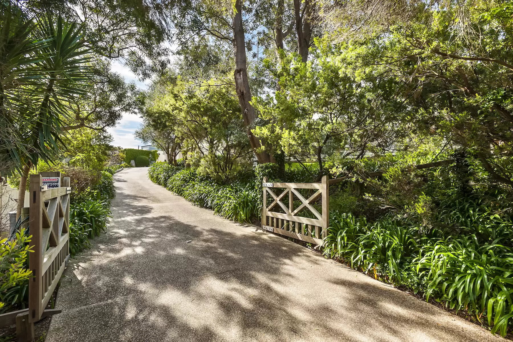 8 Kindra Close, Portsea Sold by Melbourne Sotheby's International Realty - image 4