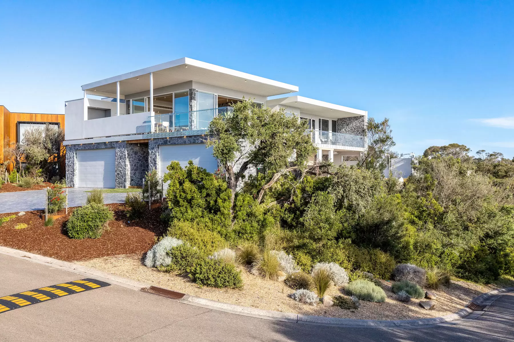 2 Jamieson Court, Cape Schanck Sold by Melbourne Sotheby's International Realty - image 4