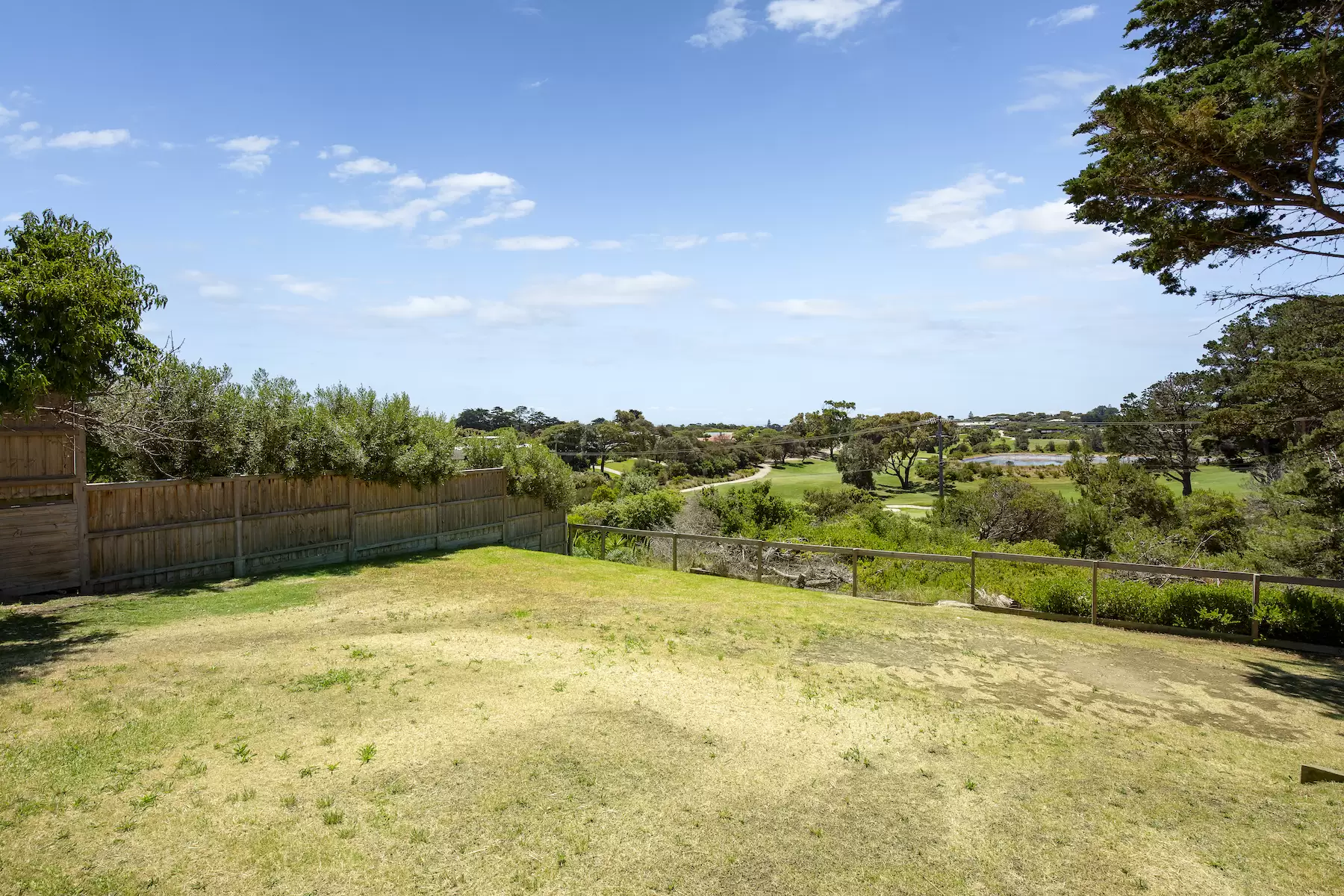 81 Hotham Road, Sorrento Sold by Melbourne Sotheby's International Realty - image 6