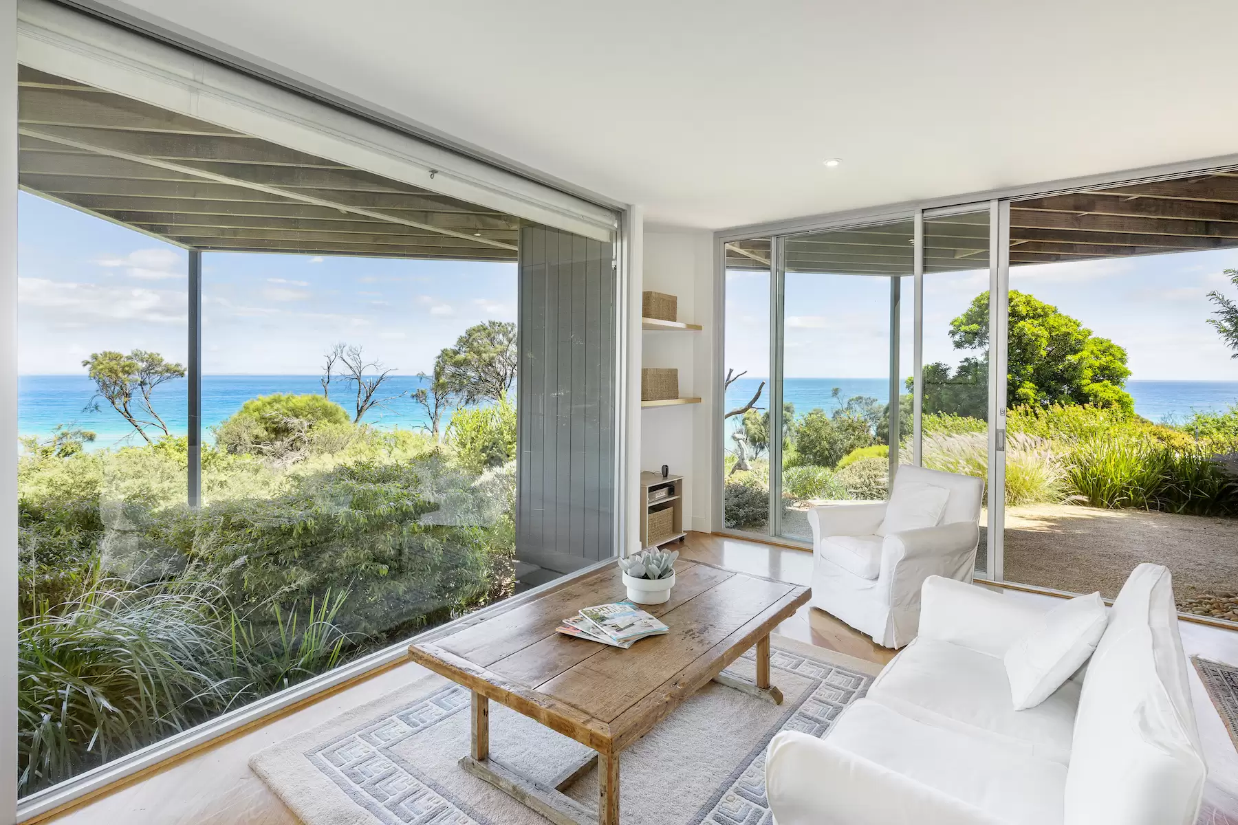 2 Clifftop Court, Dromana Sold by Melbourne Sotheby's International Realty - image 12