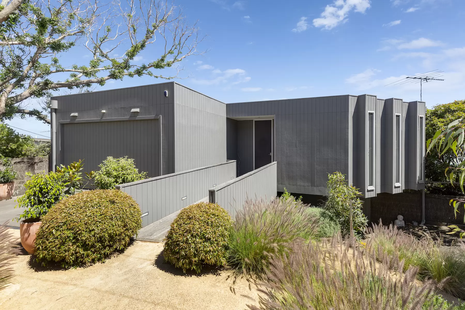 2 Clifftop Court, Dromana Sold by Melbourne Sotheby's International Realty - image 17