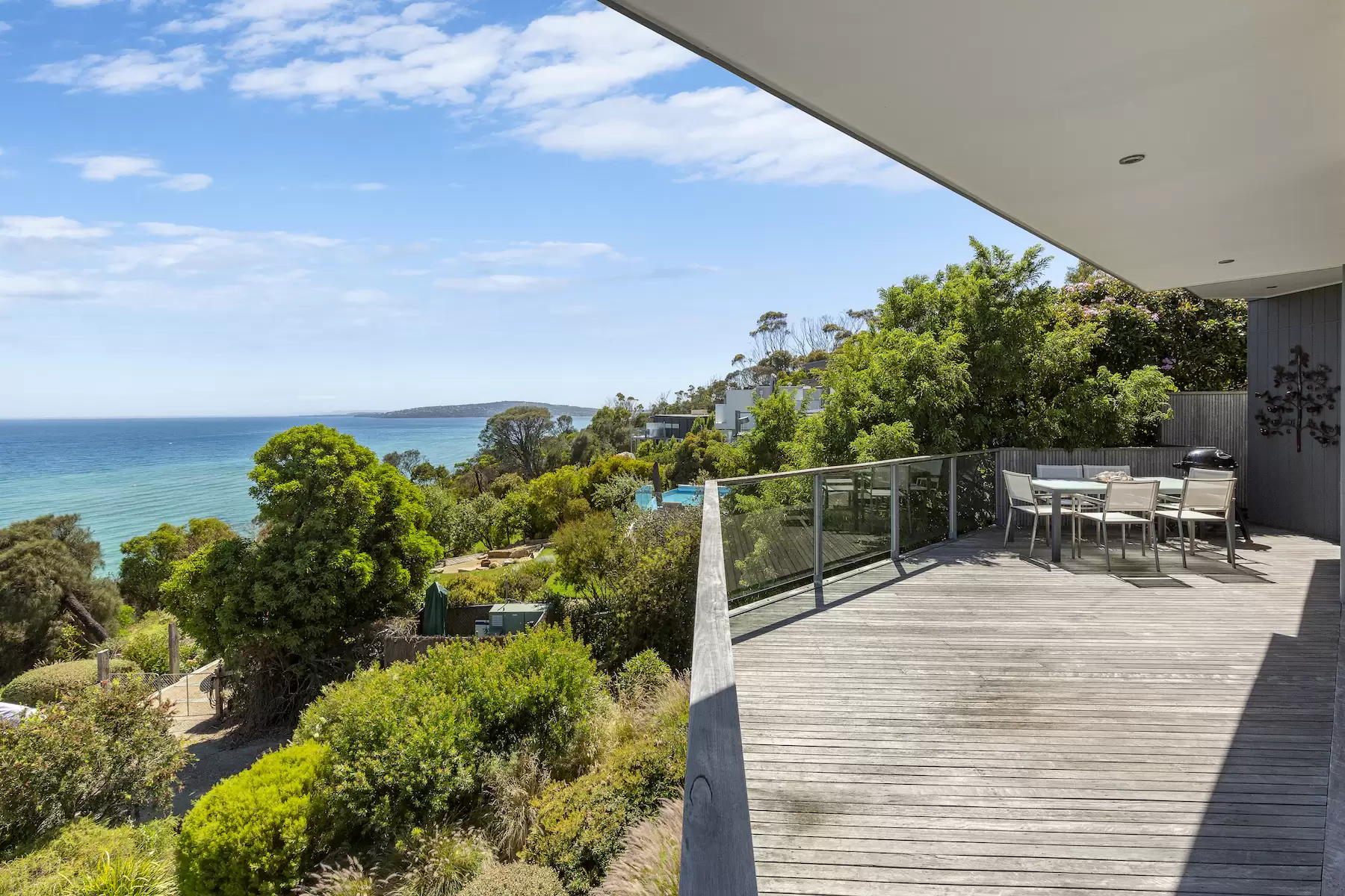 2 Clifftop Court, Dromana Sold by Melbourne Sotheby's International Realty - image 2