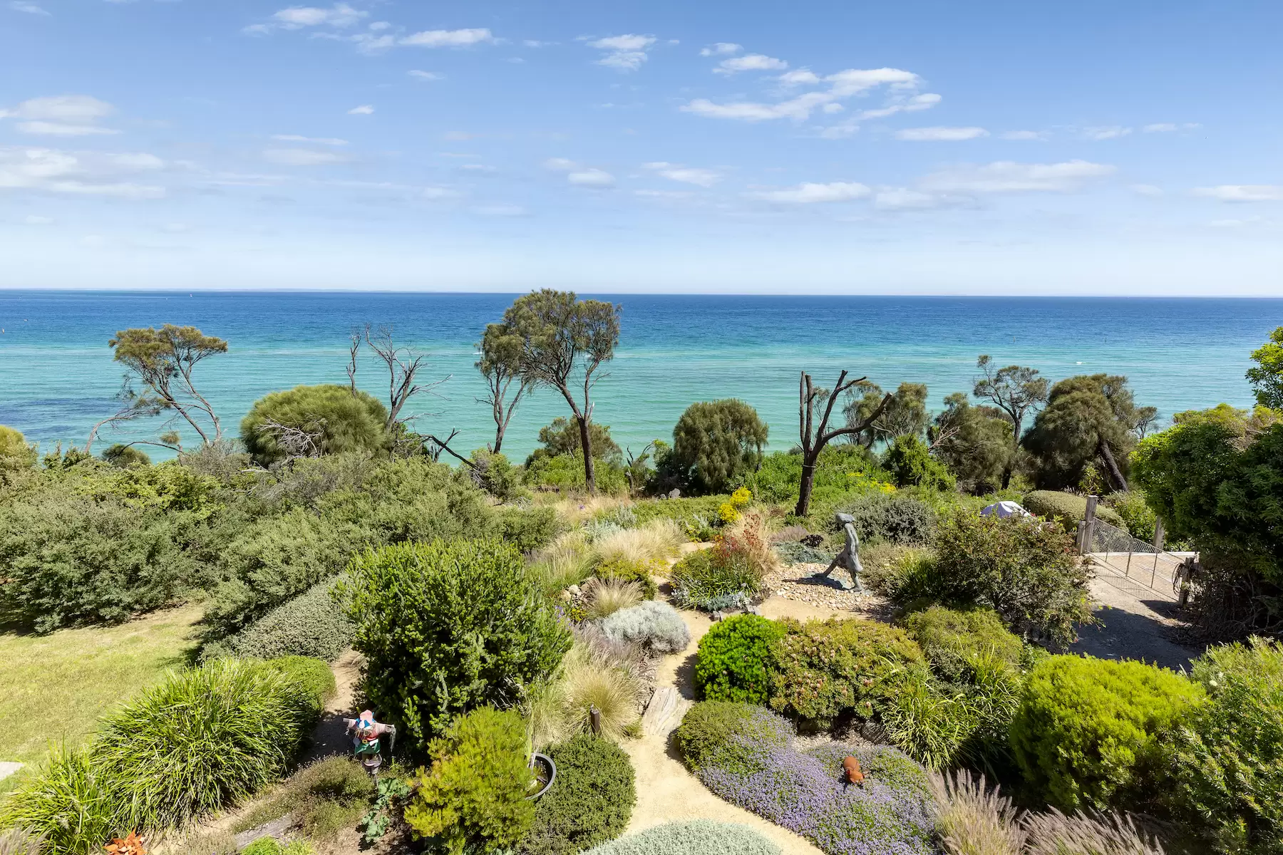 2 Clifftop Court, Dromana Sold by Melbourne Sotheby's International Realty - image 3