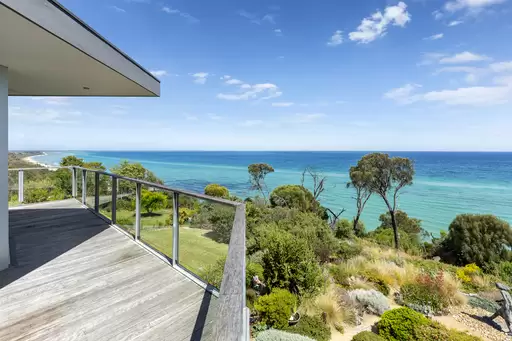 2 Clifftop Court, Dromana Sold by Melbourne Sotheby's International Realty