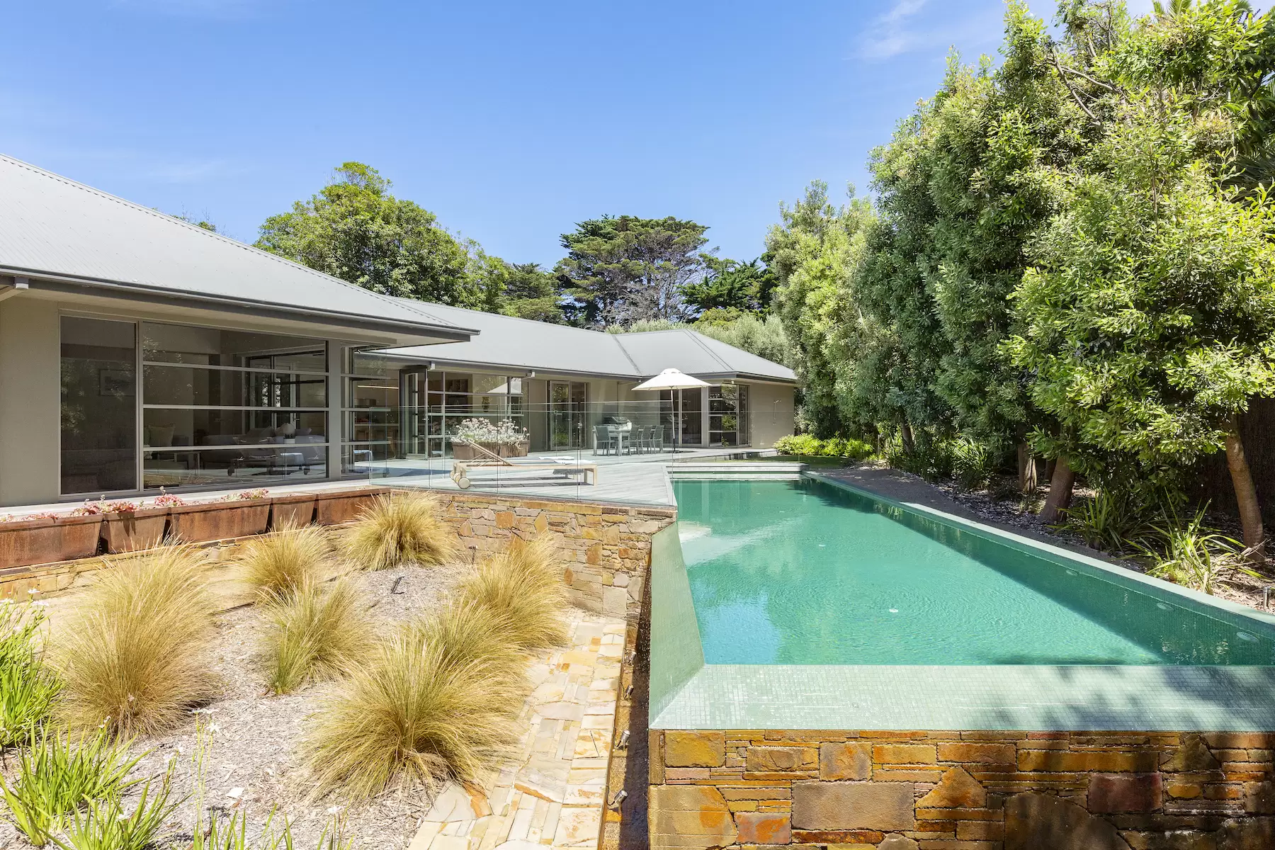 14 Grosvenor Court, Portsea Sold by Melbourne Sotheby's International Realty - image 3