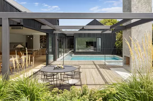 20 Allan Street, Blairgowrie Sold by Melbourne Sotheby's International Realty