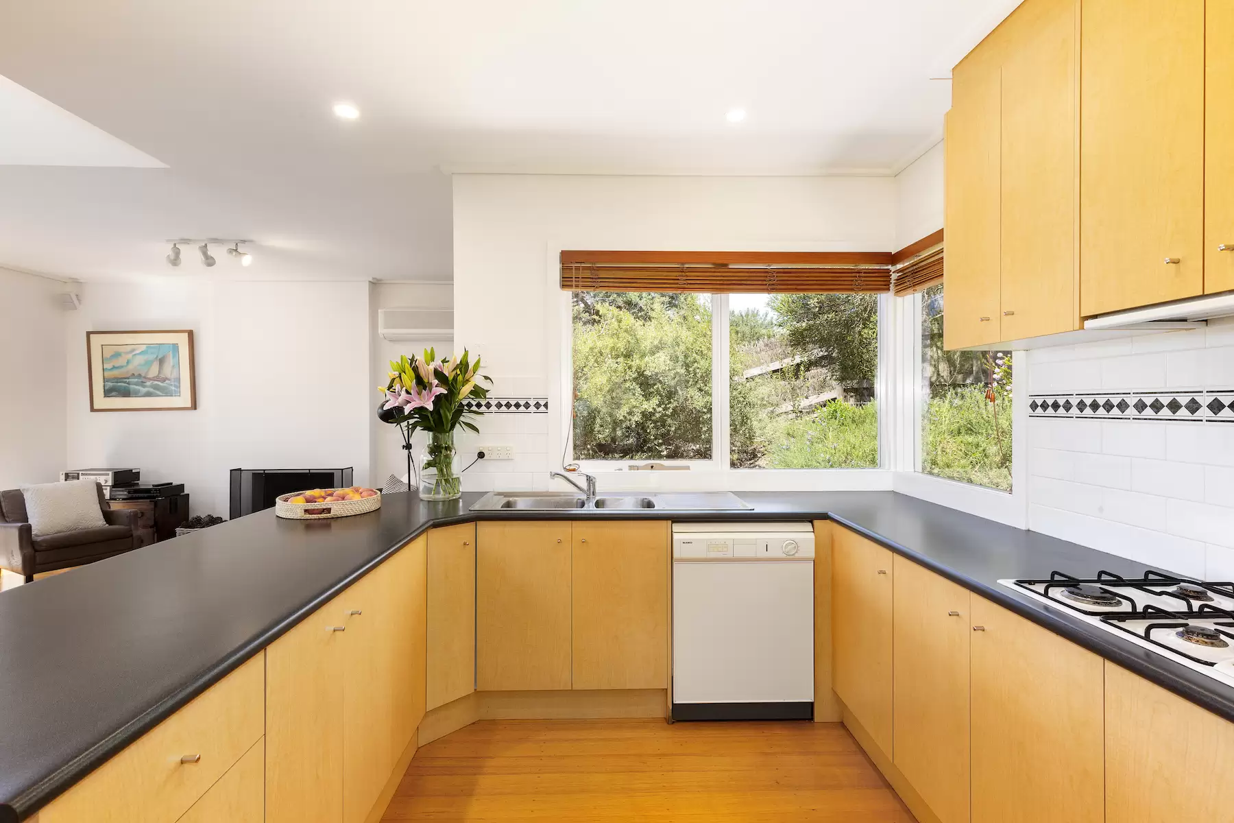 20 Farnsworth Avenue, Portsea Sold by Melbourne Sotheby's International Realty - image 7