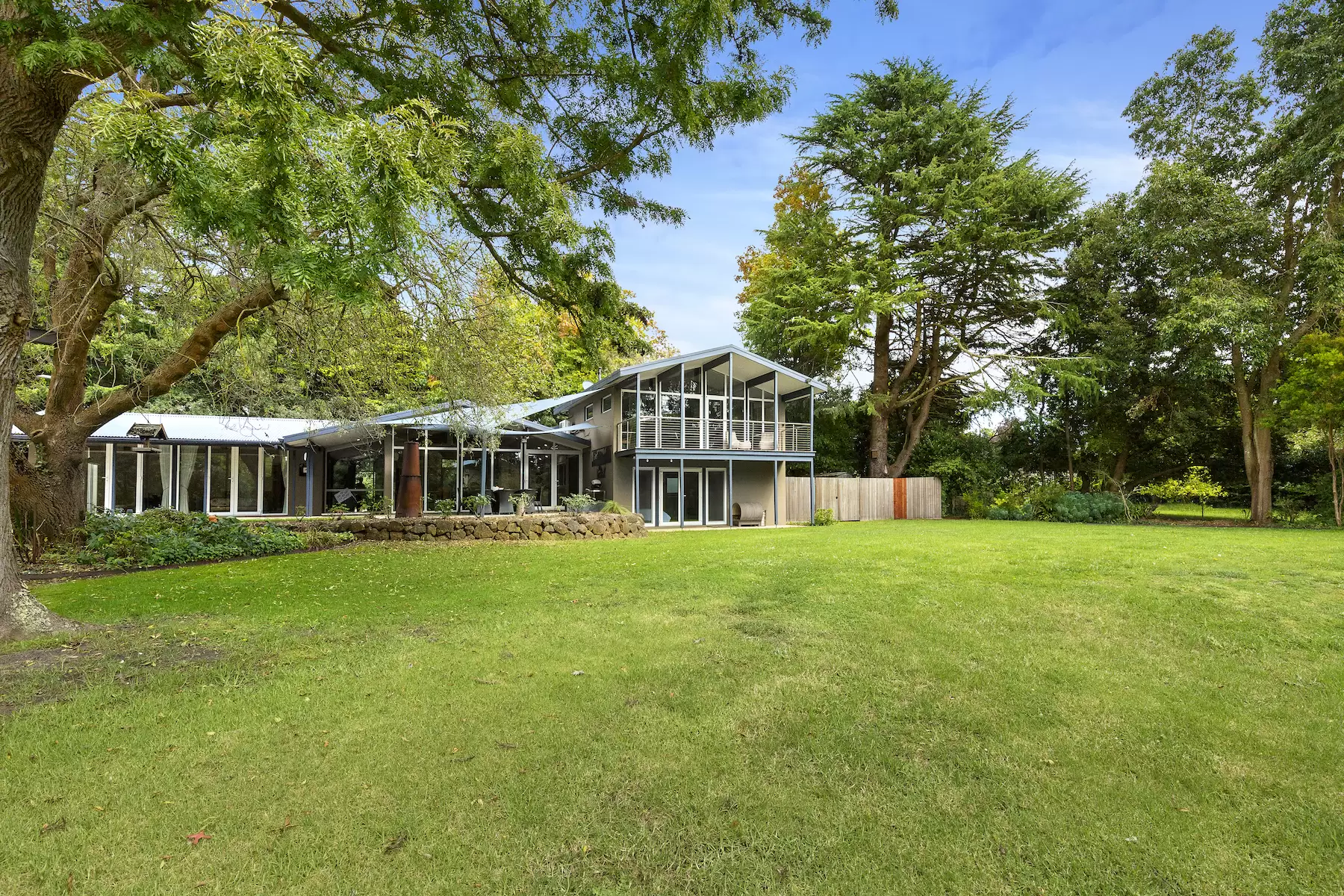 360 Arthurs Seat Road, Red Hill Sold by Melbourne Sotheby's International Realty - image 2