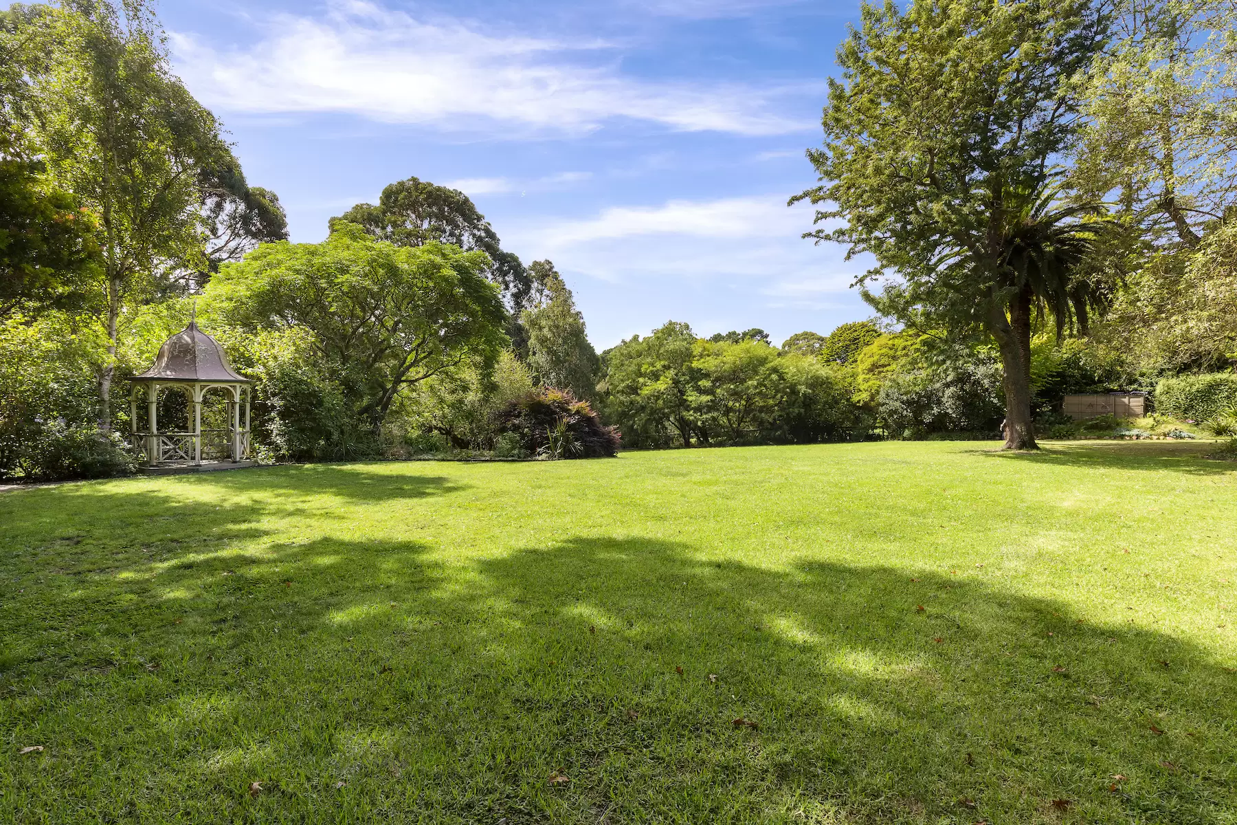 360 Arthurs Seat Road, Red Hill Sold by Melbourne Sotheby's International Realty - image 5