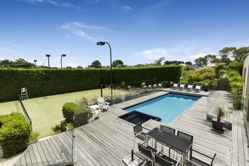 2 Carter Court, Portsea Sold by Melbourne Sotheby's International Realty